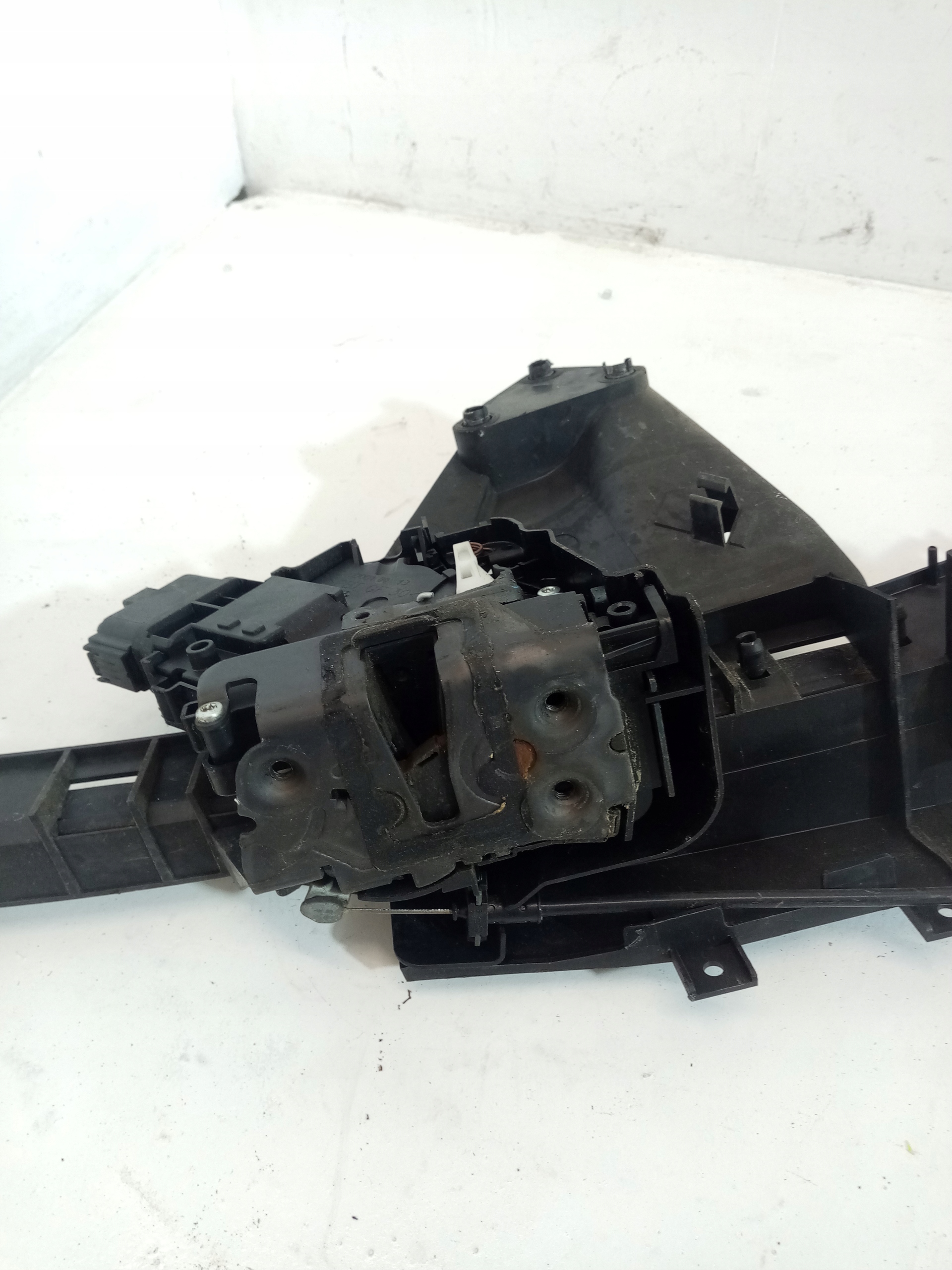 lock door right front FORD C-MAX 3M5AR21812AK