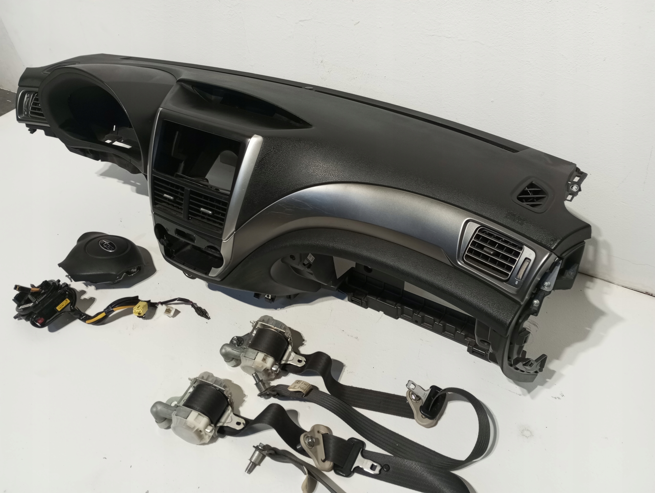 Tableau bord complet occasion SUBARU FORESTER III