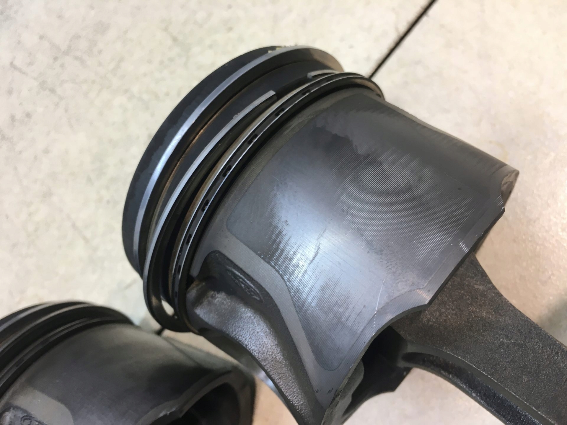 piston connecting rod MONDEO MK3 2.0 TDDI 24653A