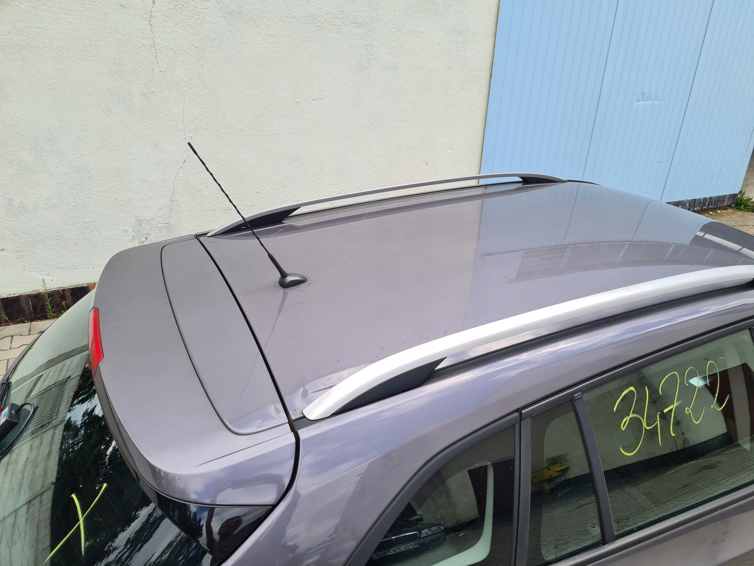 CHEVROLET CRUZE KOMBI Antenne Toit Porte