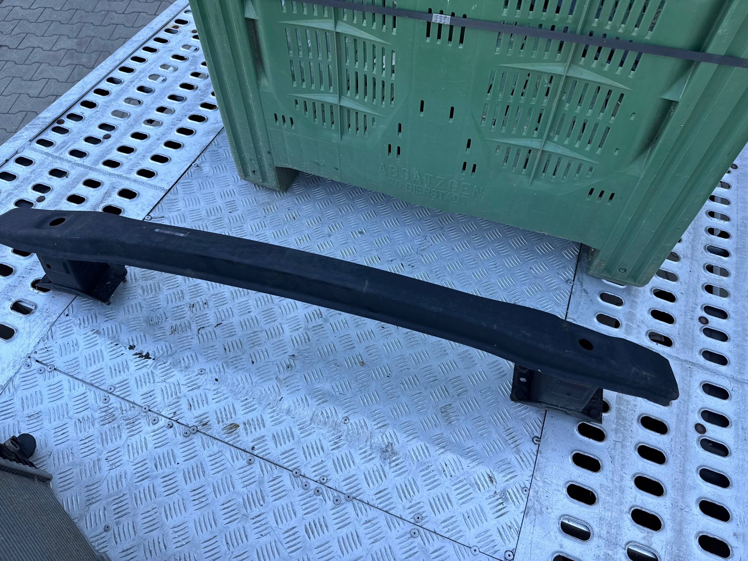 bumper support rear part Mercedes GLK X204 A2046101114