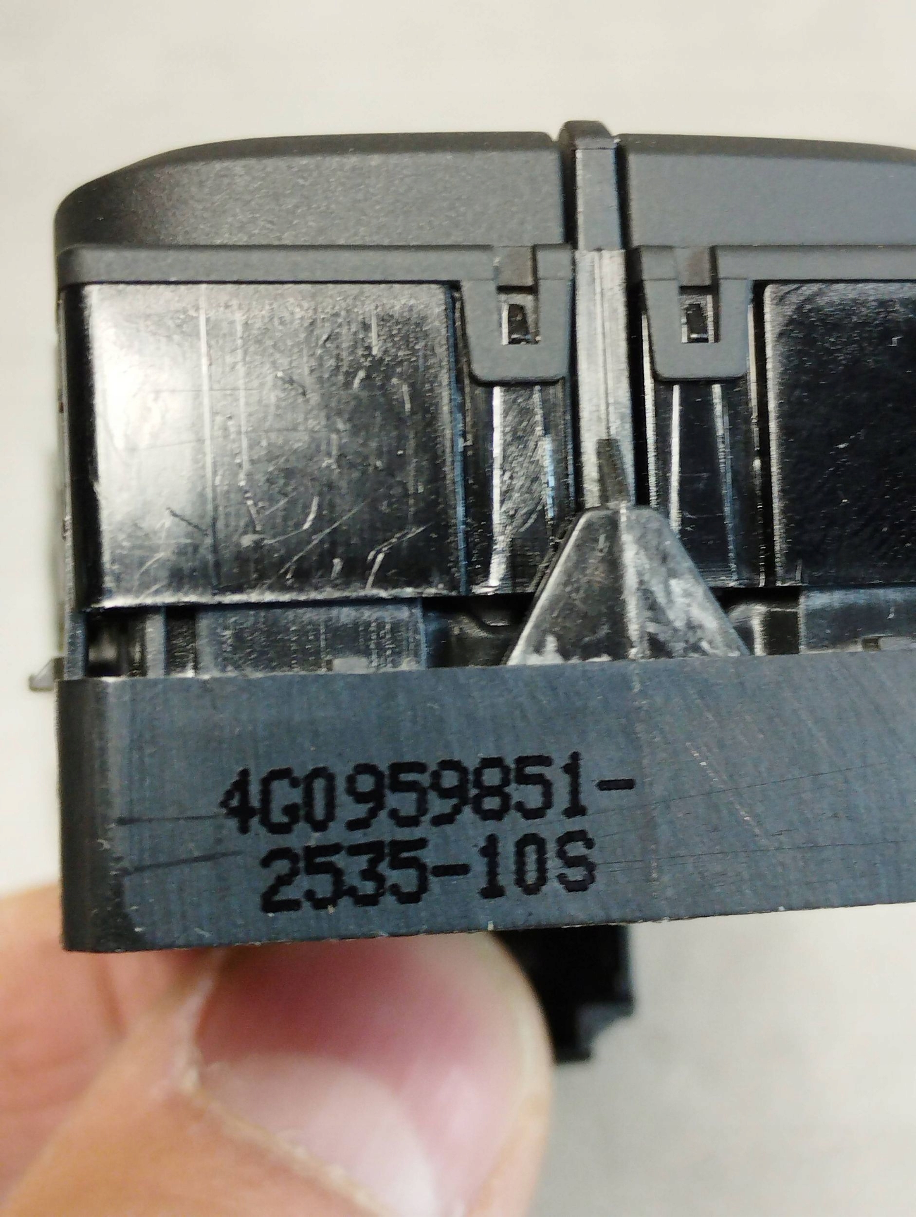 Audi A7 4G 2016 window control switch left front 4G0959851