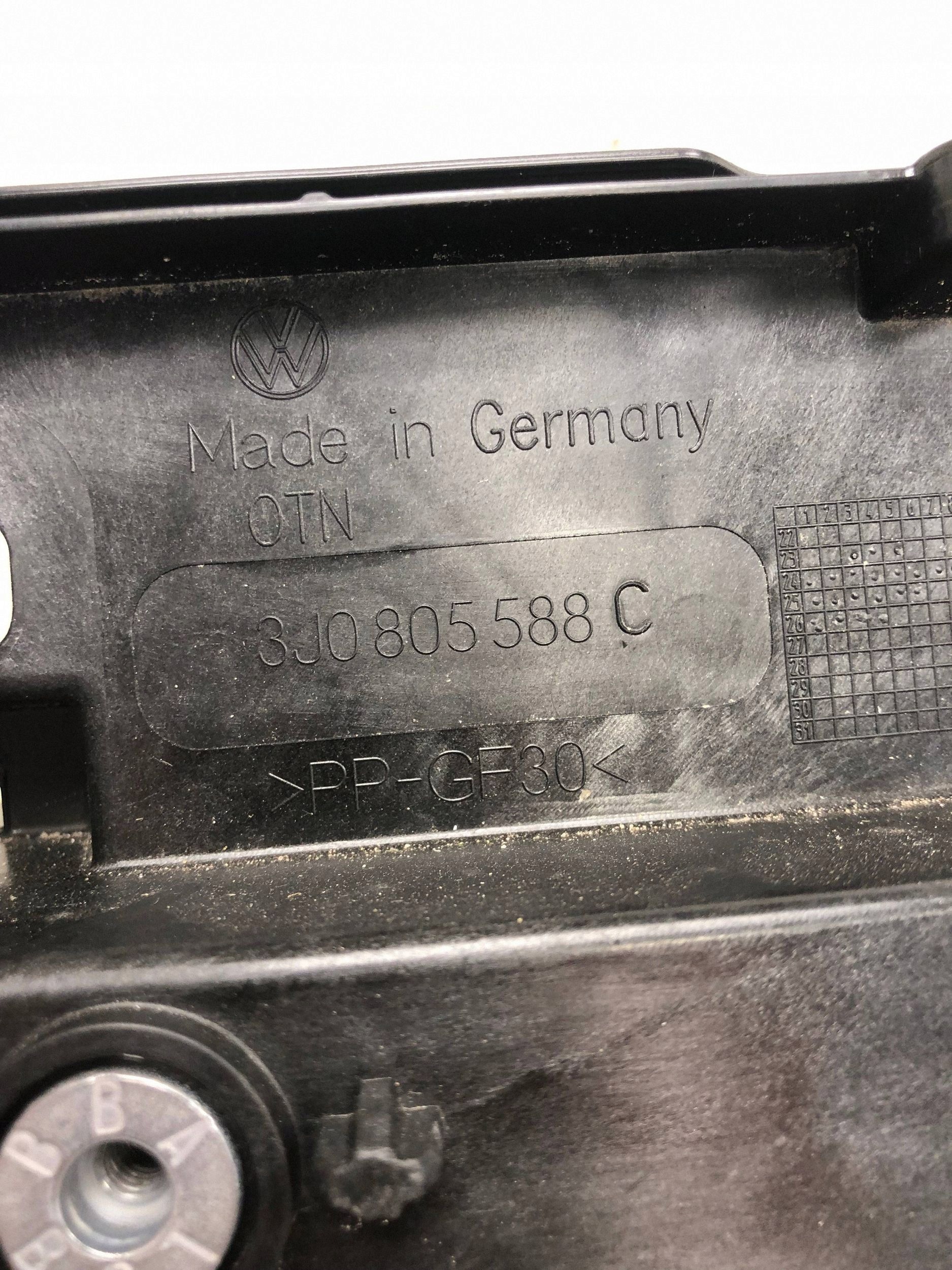 support panel for radiators VW PASSAT B9 3J0805588C