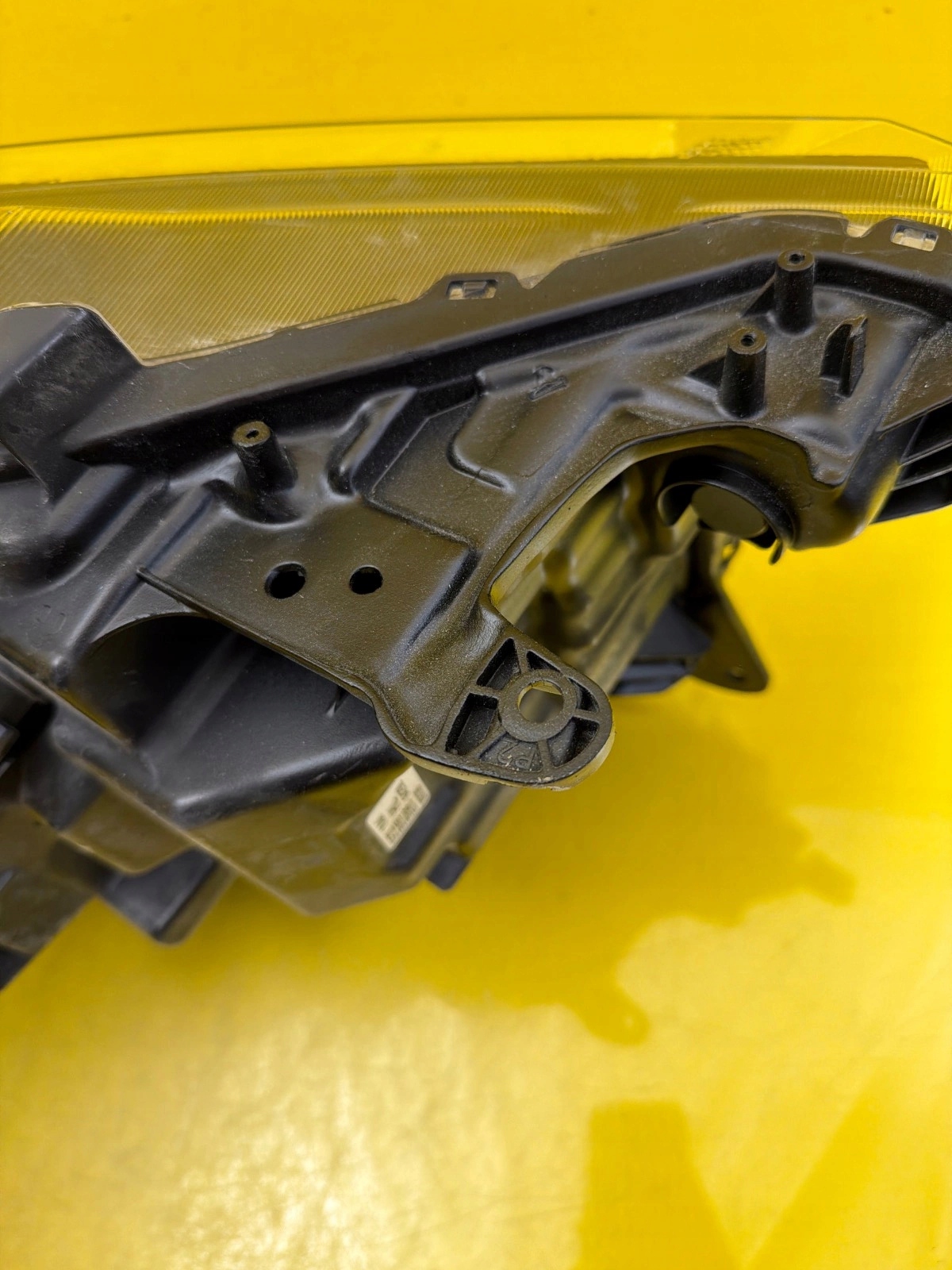 light left front Suzuki SX4 S-Cross II Full Led 21