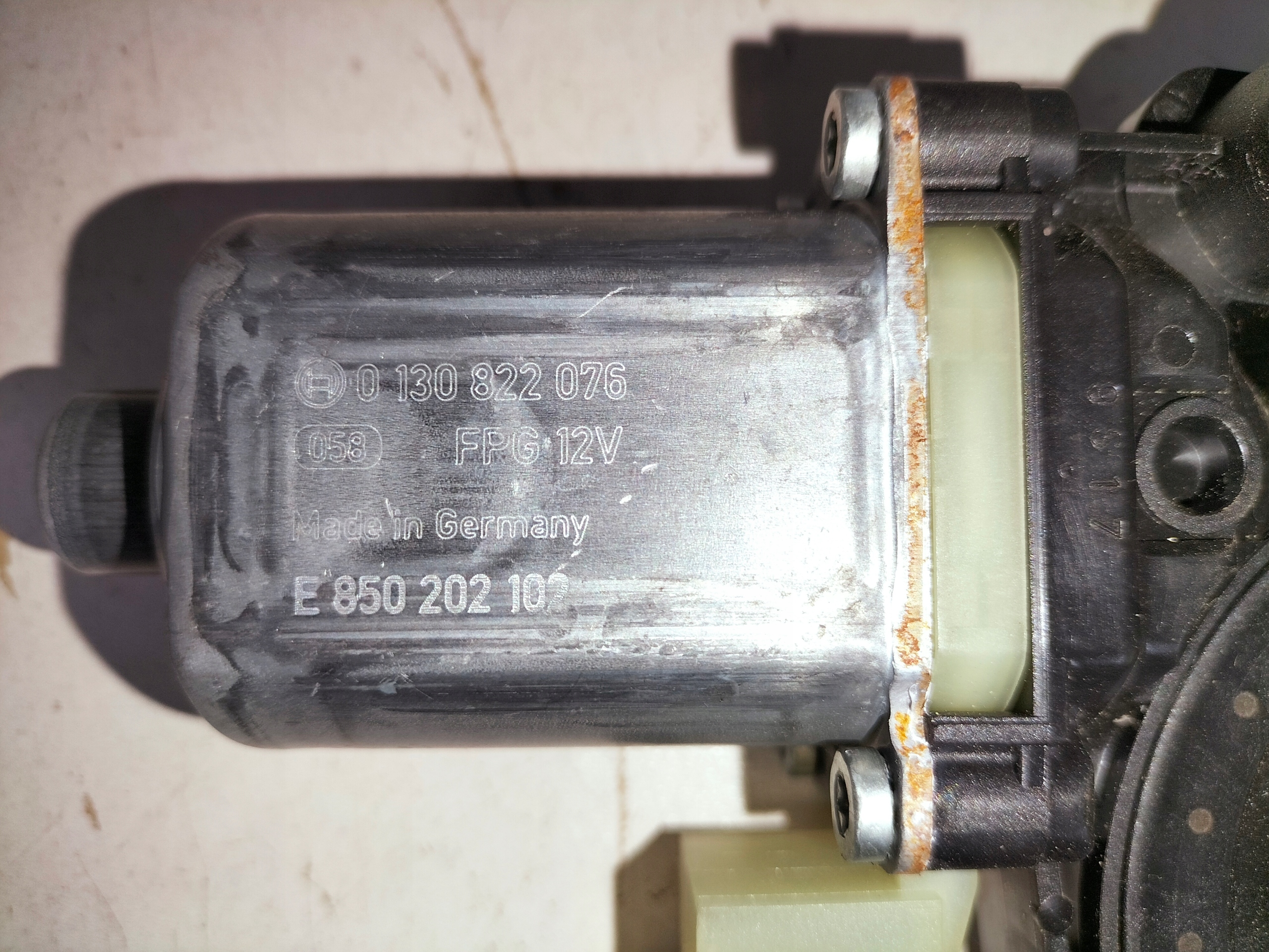 mini motor podnosnika front right VW GOLF VII 12