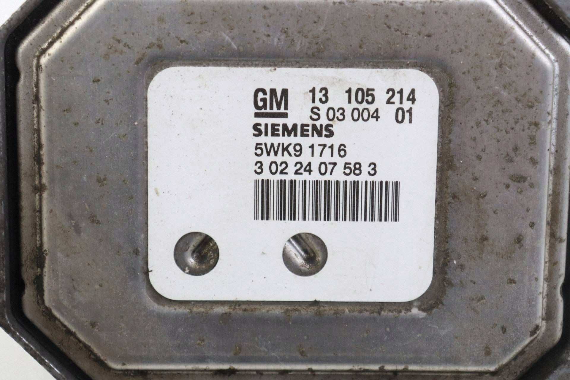 OPEL MERIVA A computer control unit of the engine 1.8 16V 13105214