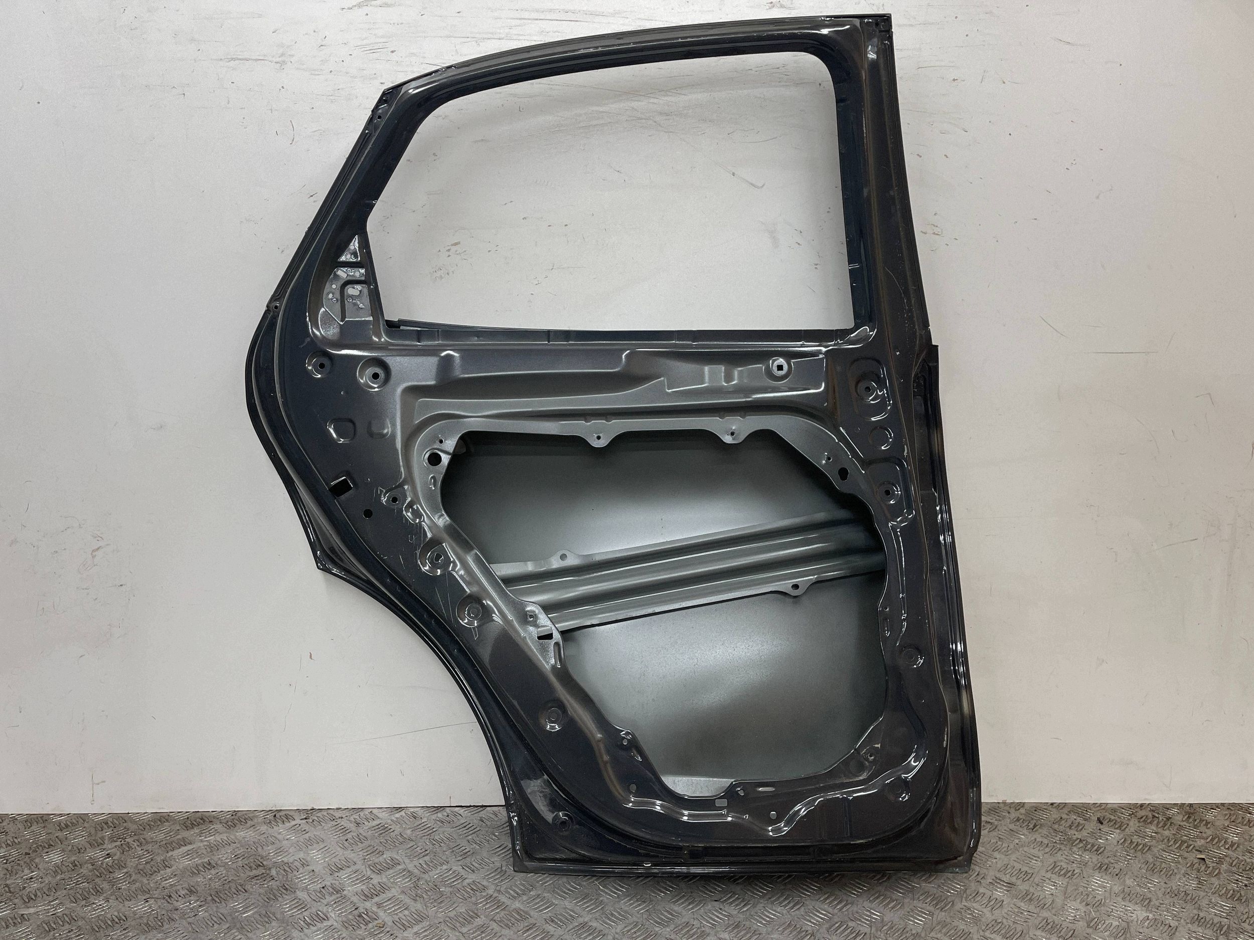 ajtó hátsó far bal KIA XCEED X-CEED 18