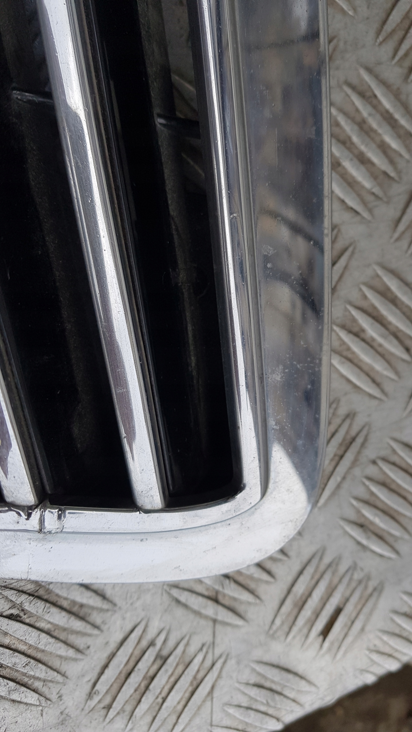 MERCEDES W220 grill grille radiator
