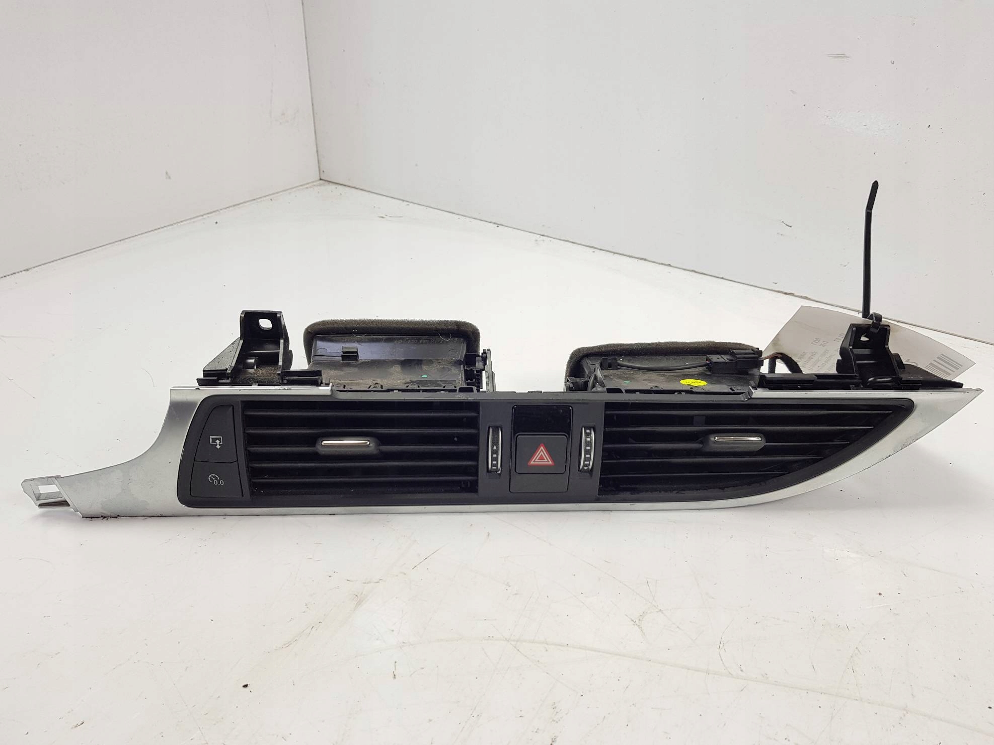 grid air conditioning devices 4G0941509 AUDI A6 C7