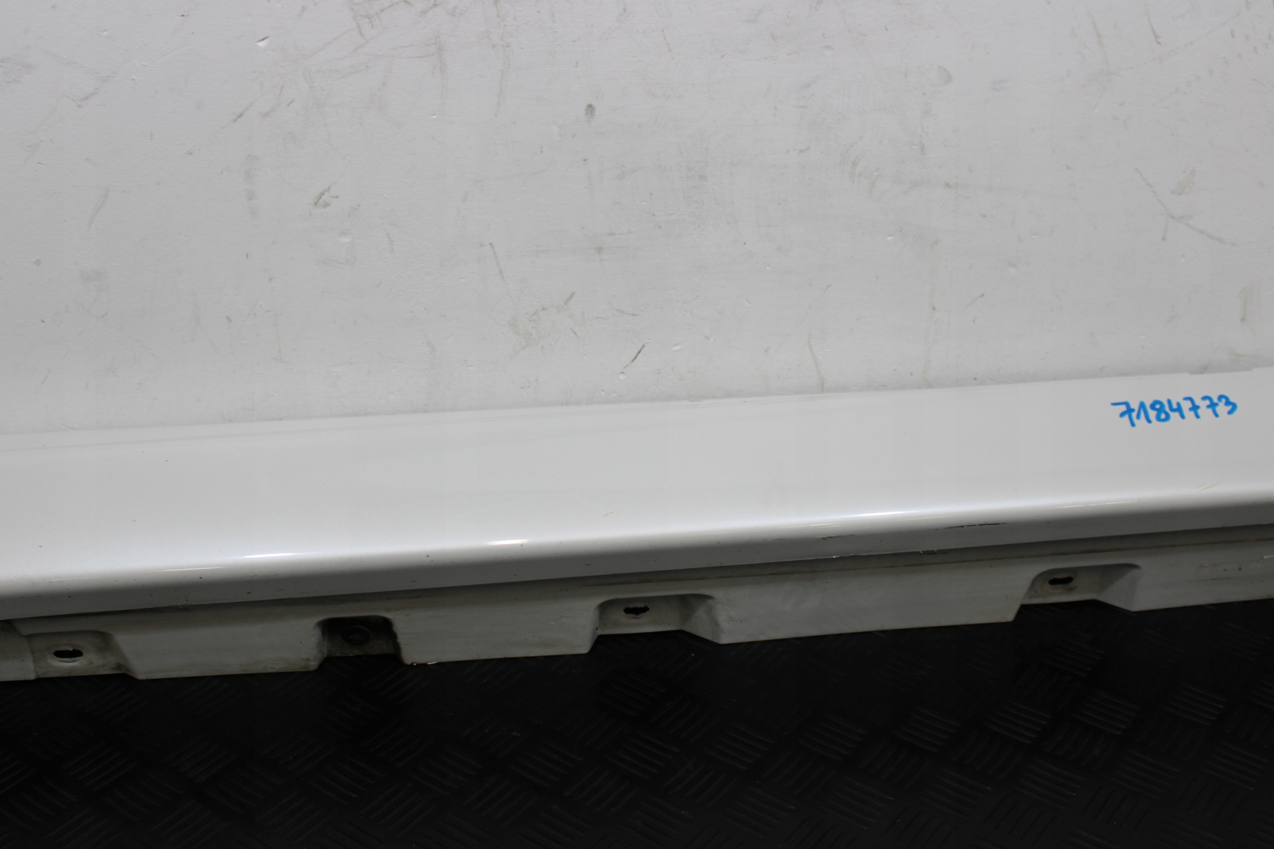cap threshold left threshold left BMW 5 F10 F11 LIFT 2,0XD 7184773