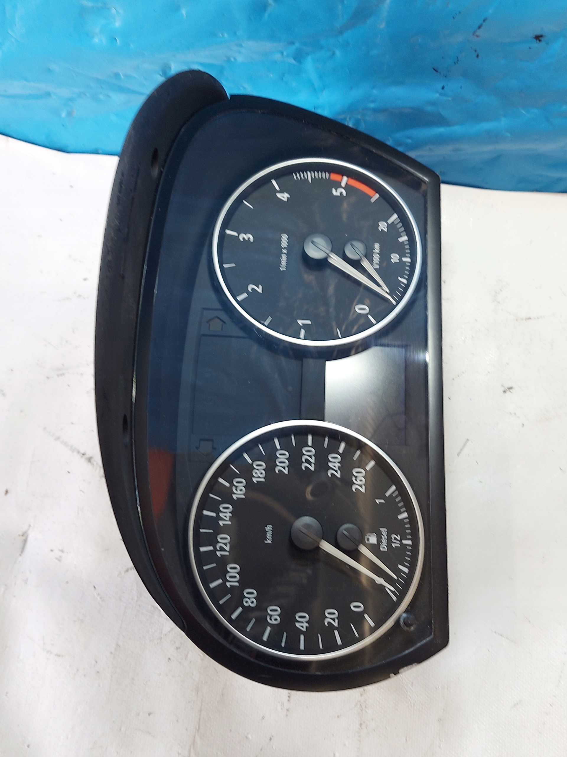 dials clock BMW E90 318D 911020503