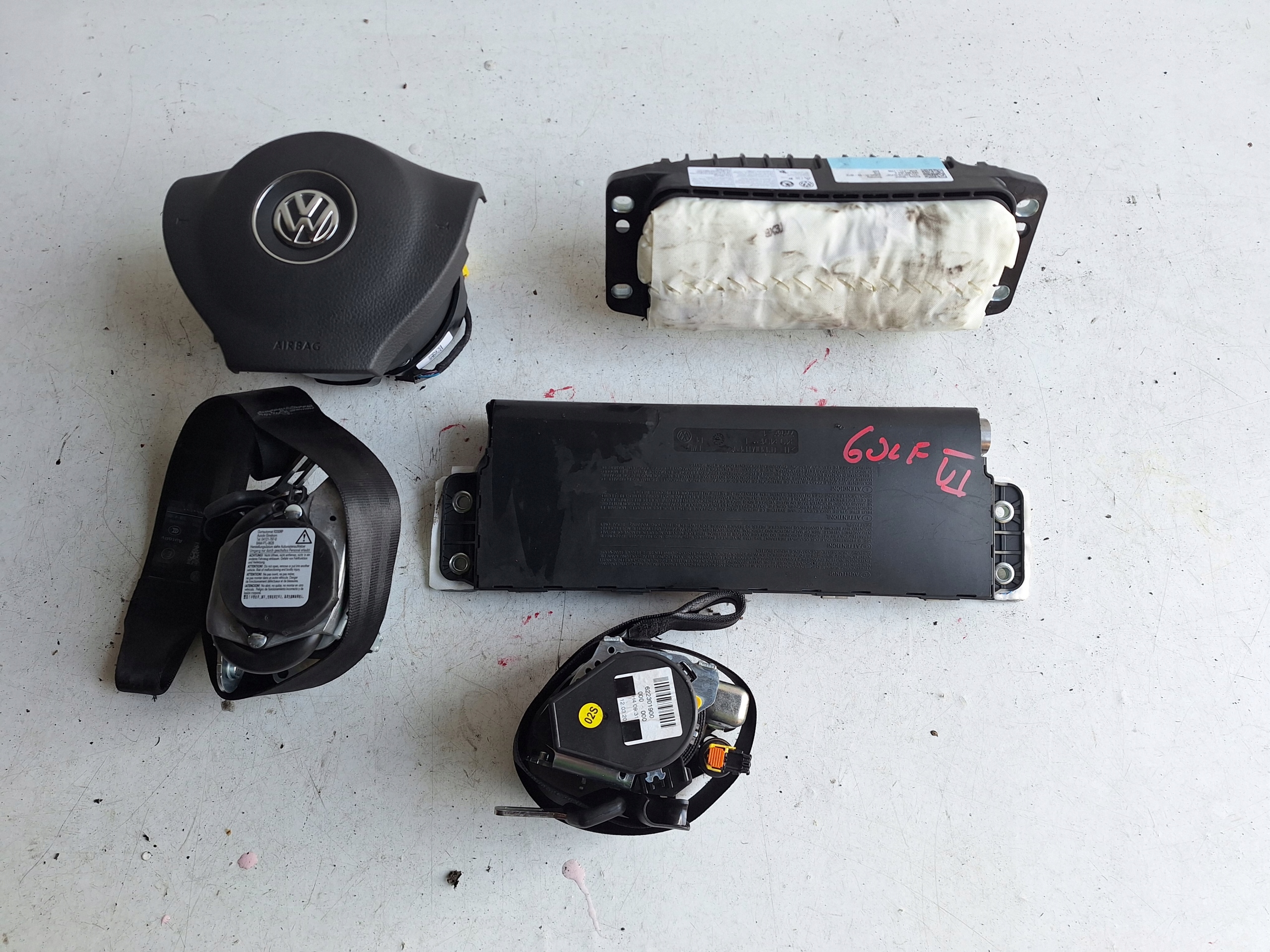 VOLKSWAGEN GOLF VI 08-13 airbag running board