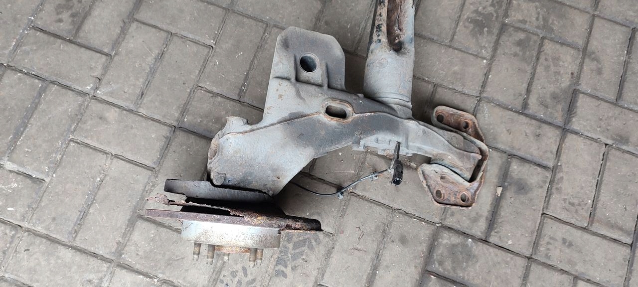 sider axis rear part rear sususpension Opel Zafira C