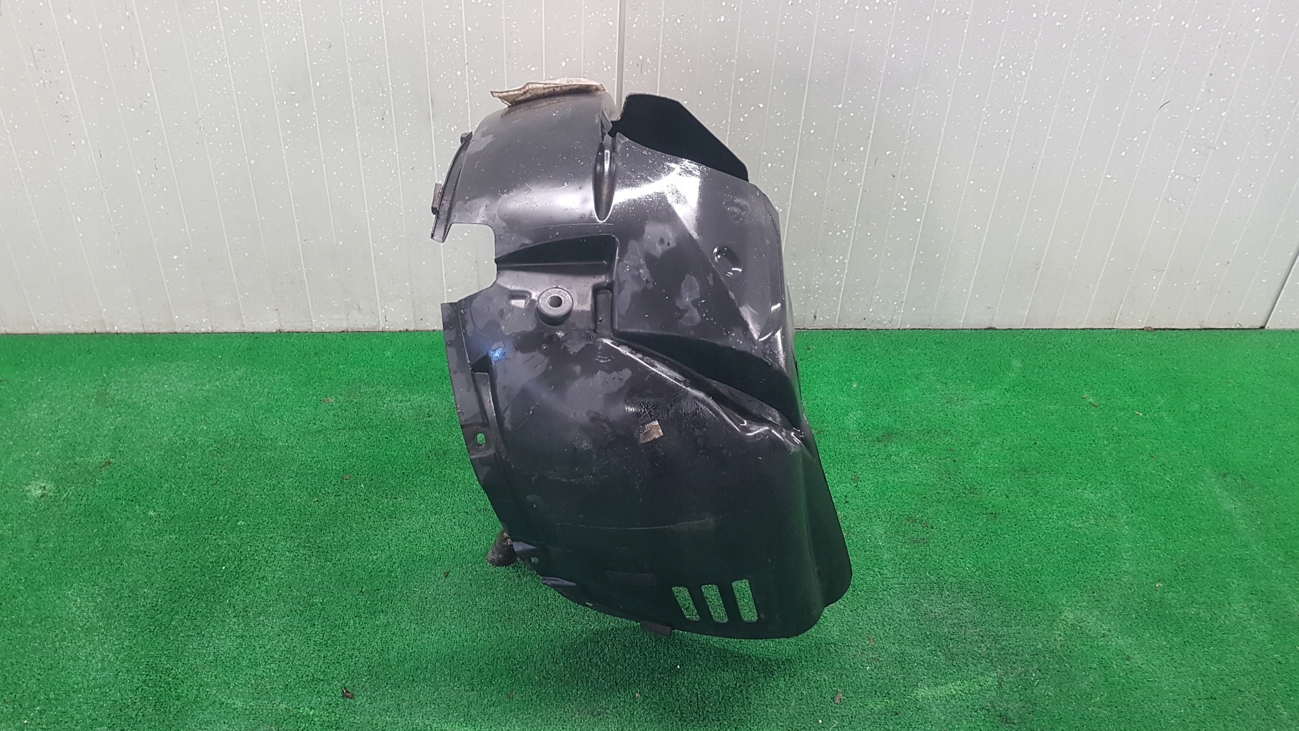 mudguard right front FORD FIESTA MK7 C1BB16114AB
