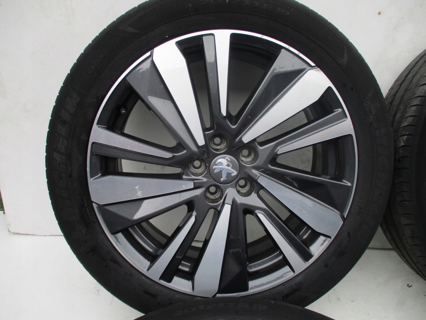 Koła felgi opony PEUGEOT 3008 R19 20r Producent felg Peugeot OE