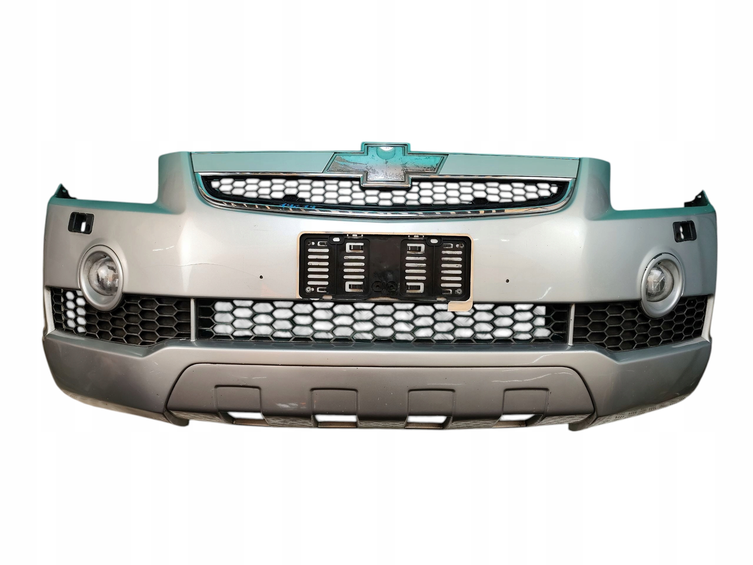 bumper front CHEVROLET CAPTIVA and LAK: 92U (06-10)