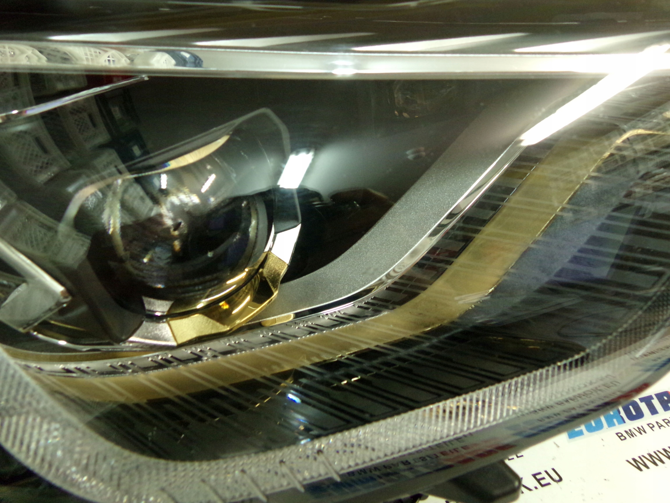 BMW 2' M2 G42 G87 CS FULL LED LEWY PRAWY KOMPLET GOLD 5A320F3 5A320F4 Producent części BMW OE