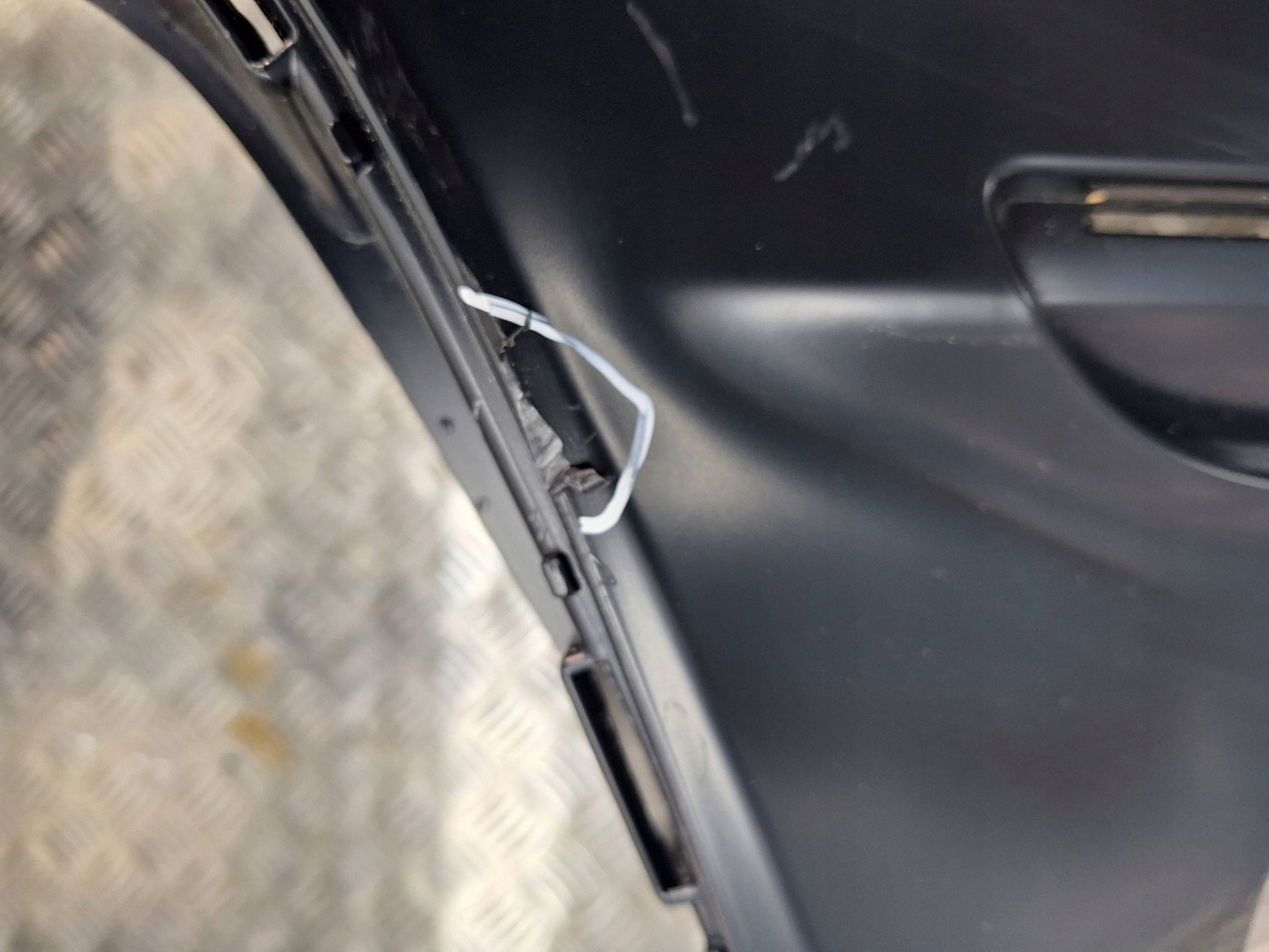 bumper front CHRYSLER 300C 15
