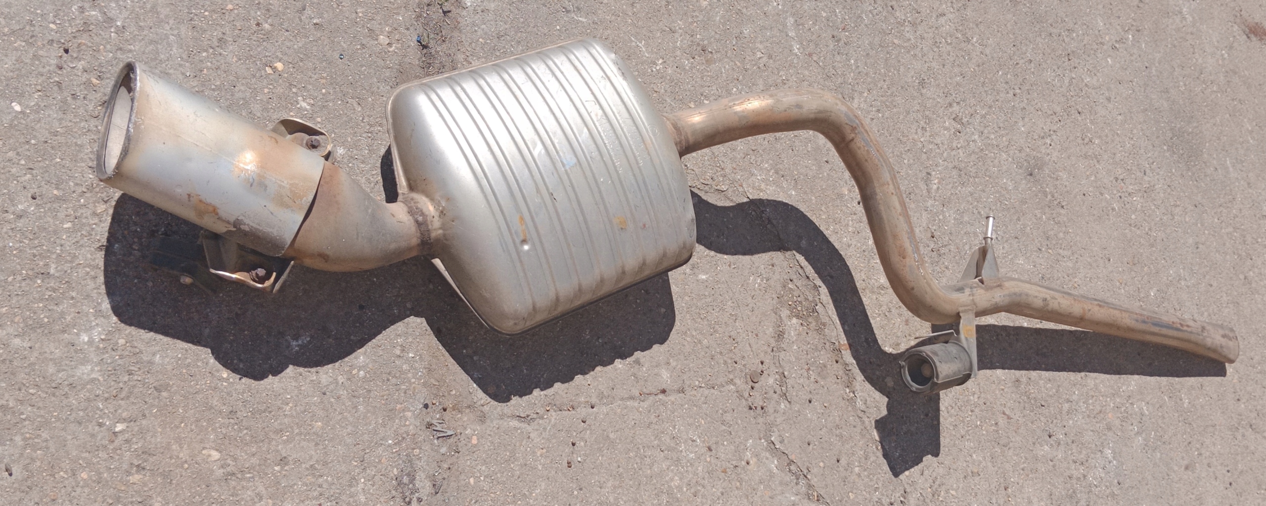 BMW E90 muffler, exhaust 7793620