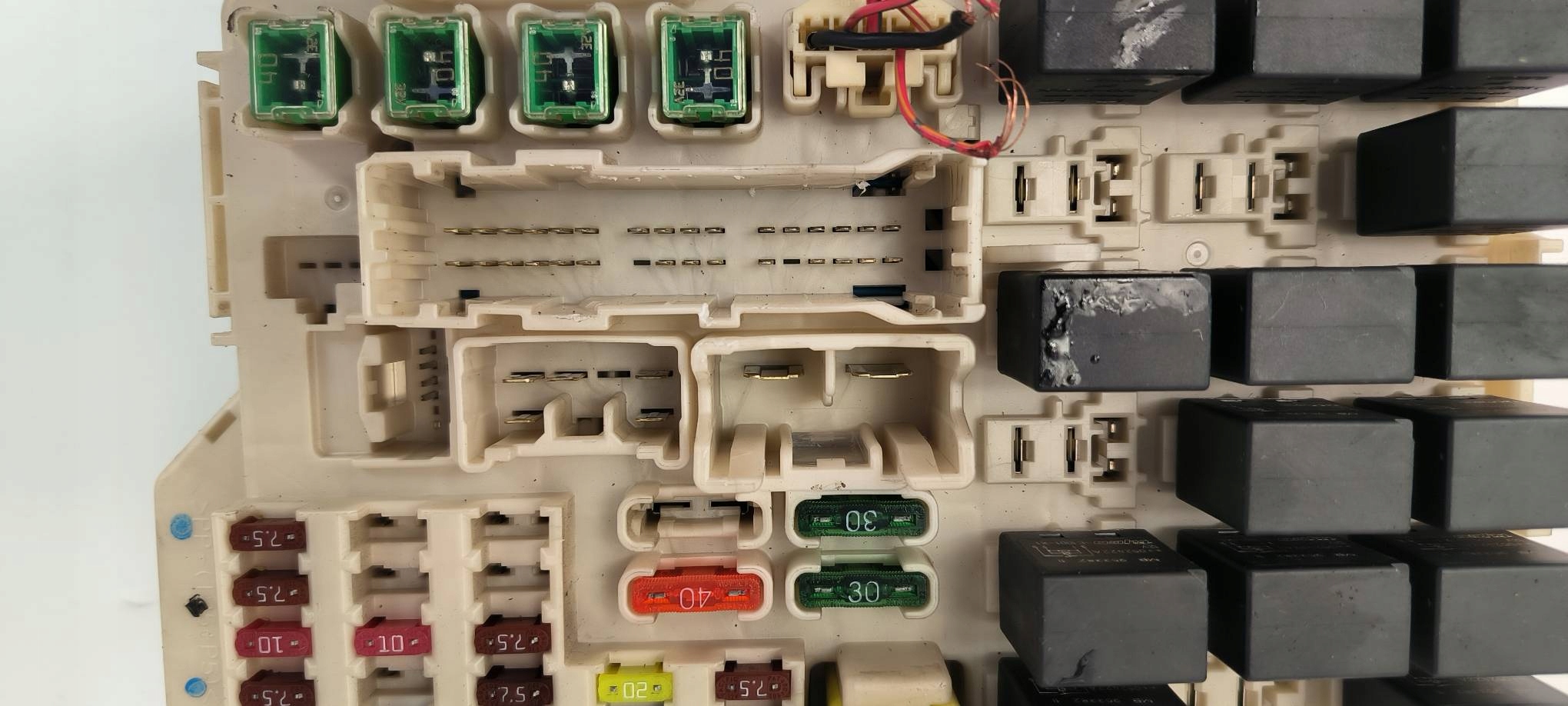 Module fusibles MITSUBISHI COLT VI Z30