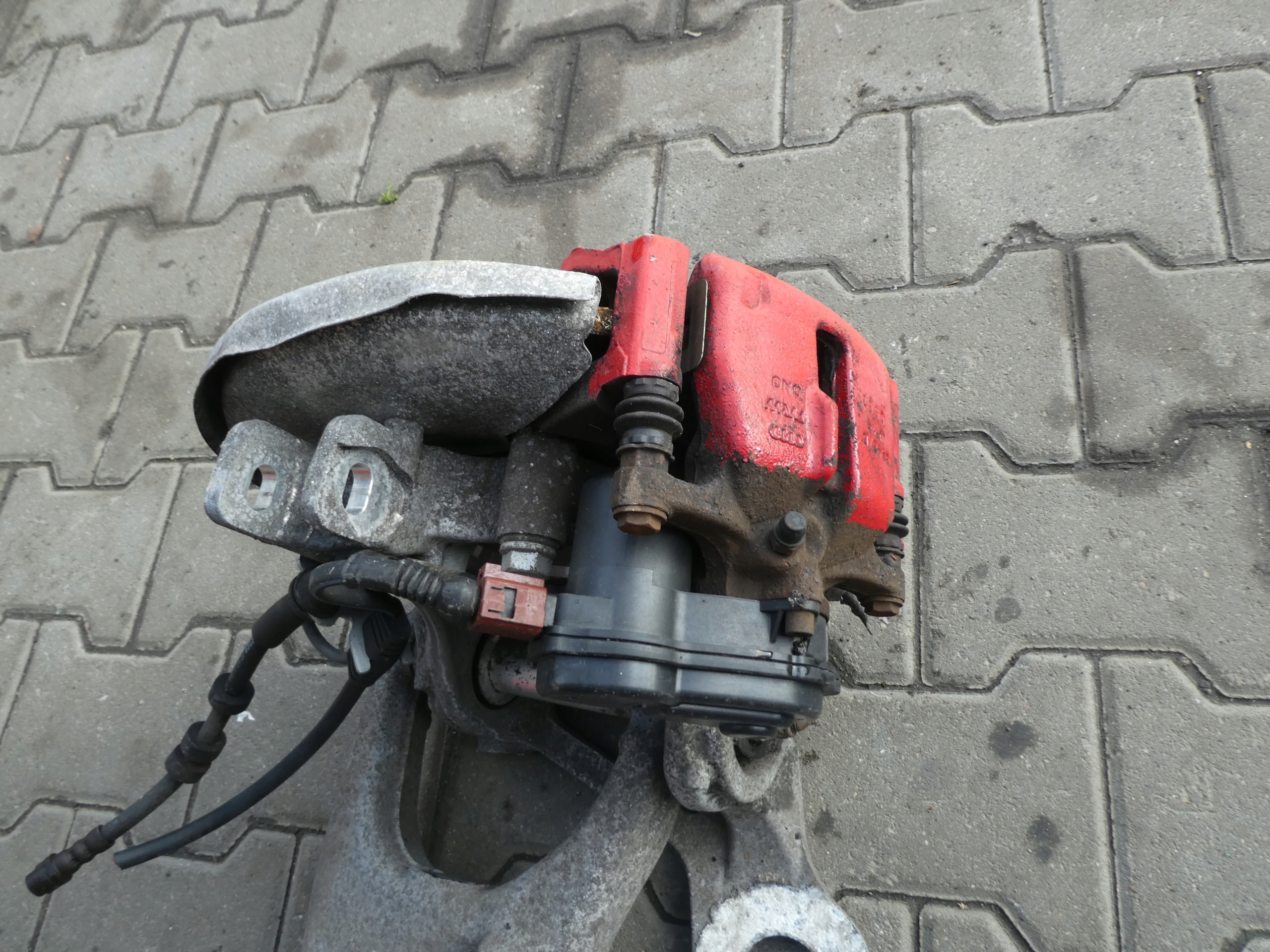 AUDI A4 B8 kar hátsó alsó fordítsd 8K0505311J