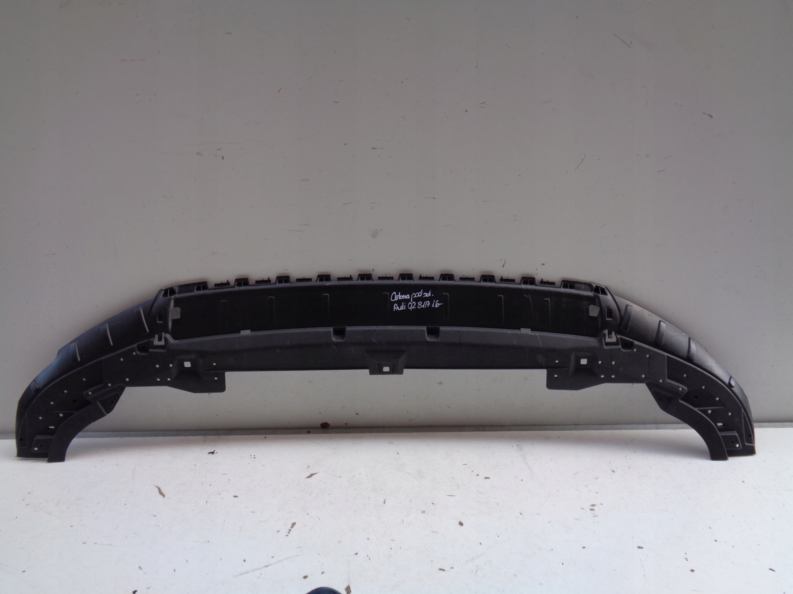 cover below front bumper AUDI Q2 81A 16