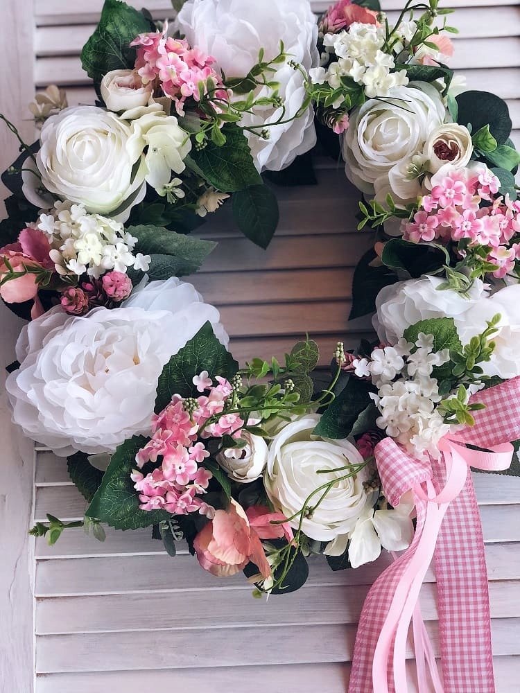 WIANEK NA DRZWI SZTUCZNE KWIATY STROIK WIENIEC Marka inna