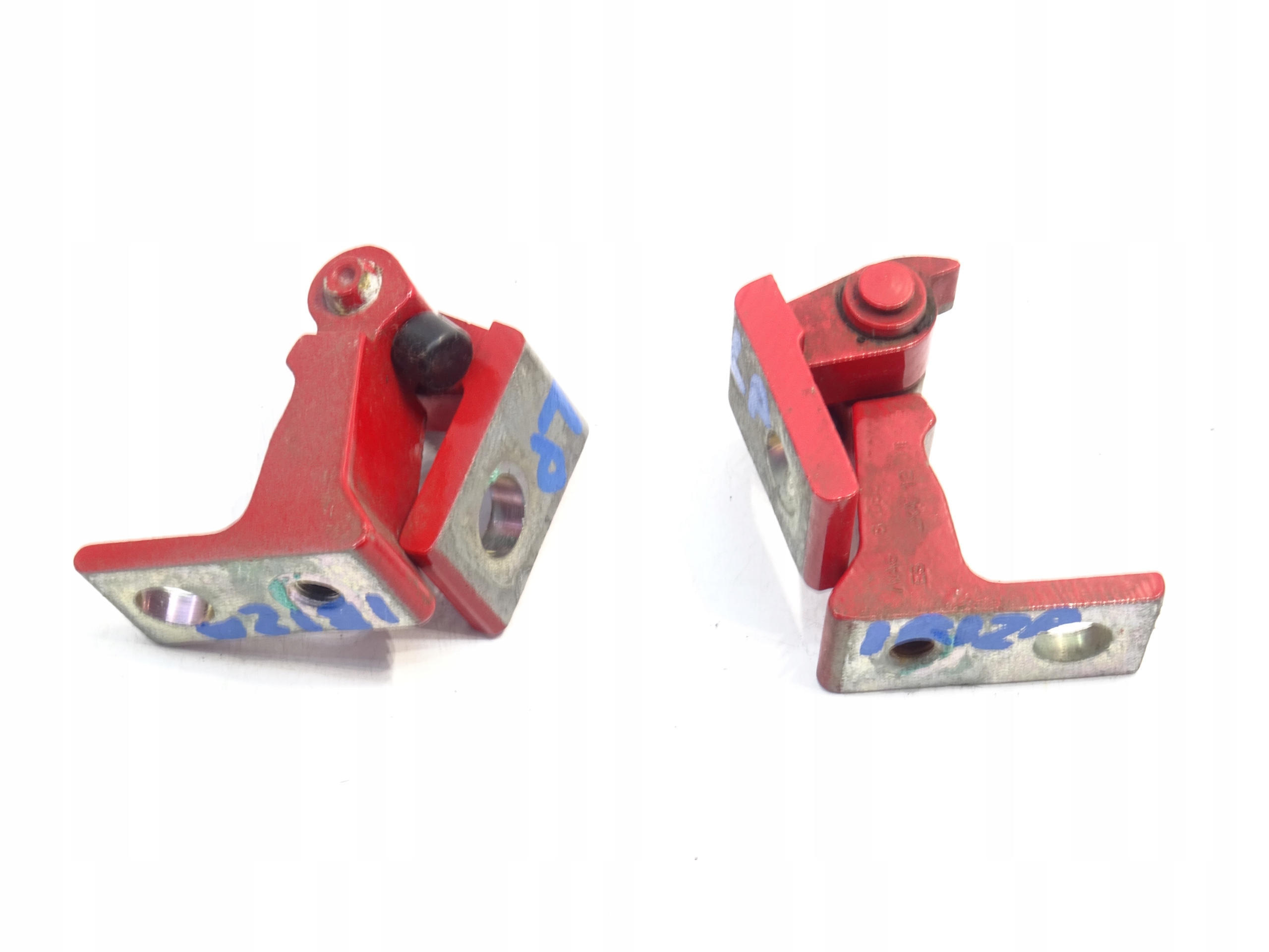 ZAWIAS DRZWI ZAWIASY LEWY PRZOD SEAT IBIZA IV 2008- Typ samochodu Samochody osobowe