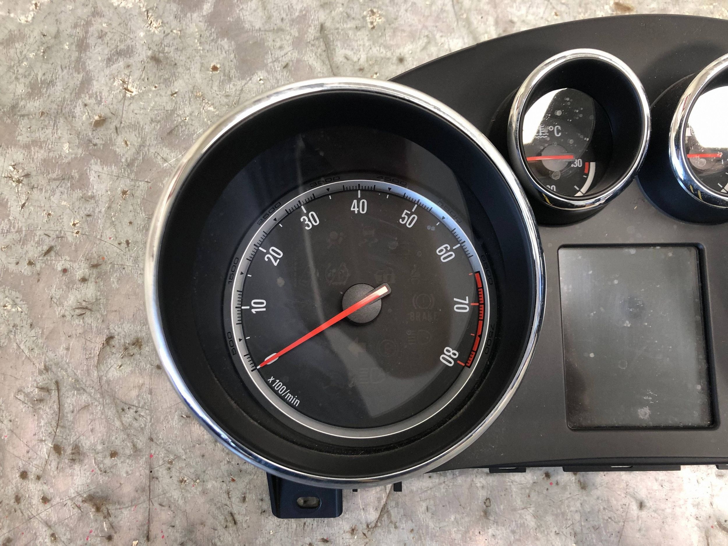 dials dials OPEL ASTRA J 13355666 EUROPA