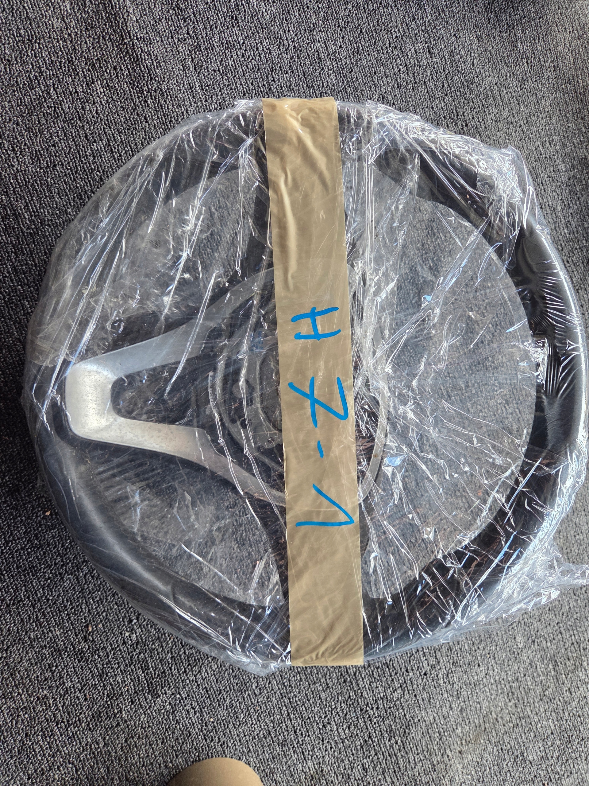 steering wheel, MULTIFUNKCJA leather with shifting MERCEDES CLA250 A0004601603