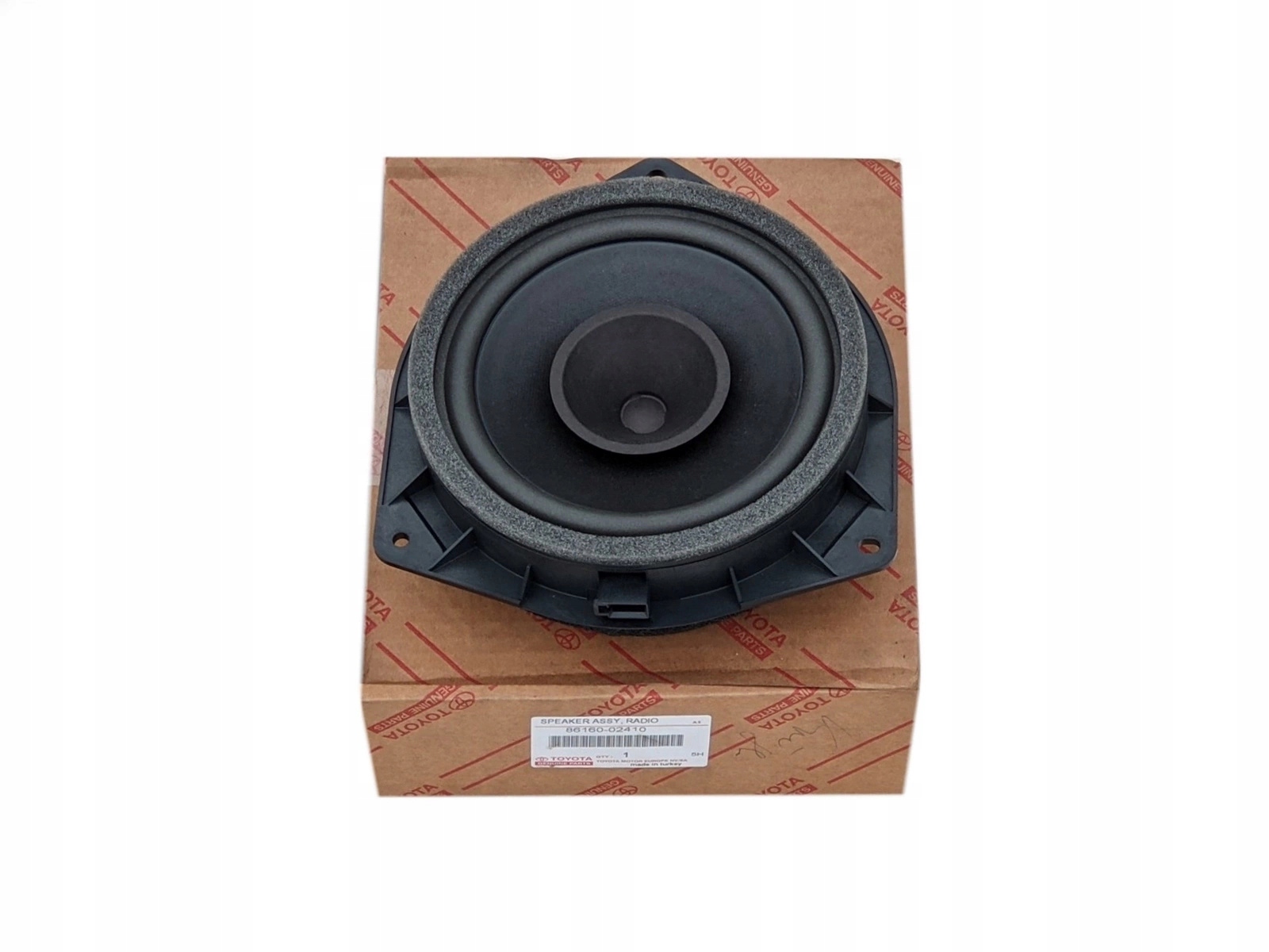 86160-02410 - Toyota Corolla IX E12 динамик с передней дверью 01-07