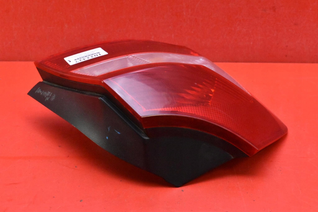 light left rear part rear 6924501 BMW E87 5D HB 04-07