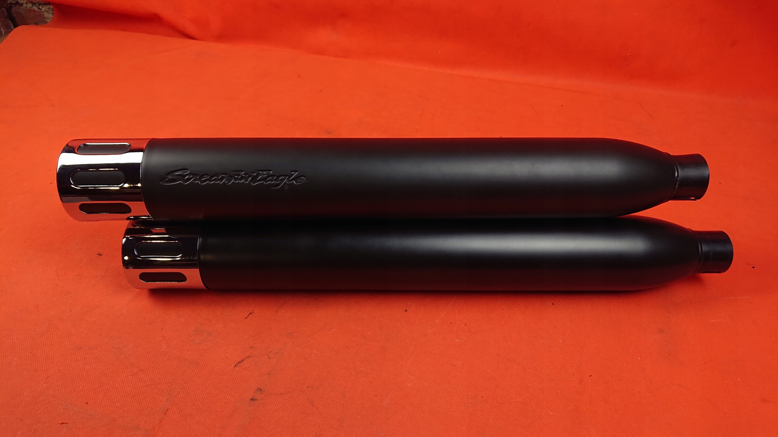 80602-09, 80603-09 - ГЛУШИТЕЛИ HARLEY DYNA FAT BOB WIDE GLIDE 08-17 SE