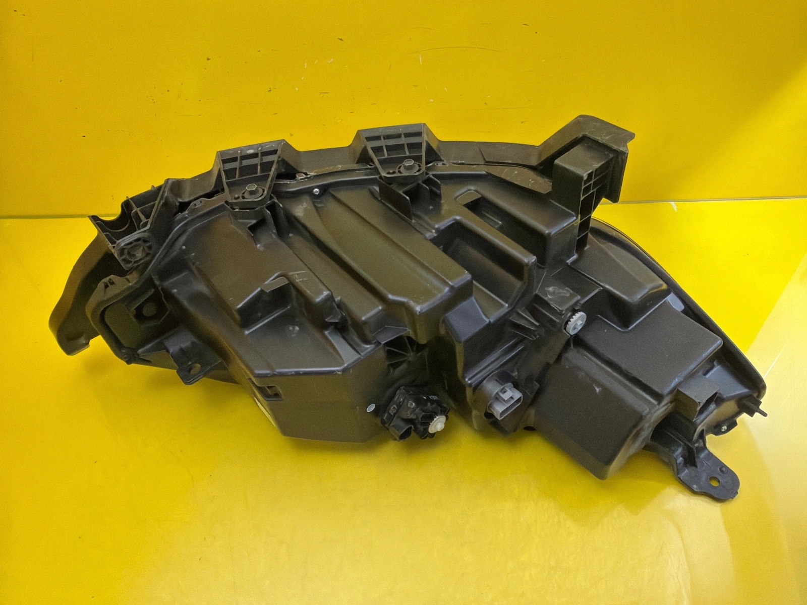light left front Honda ZRV ZR-V 2023- Full Led