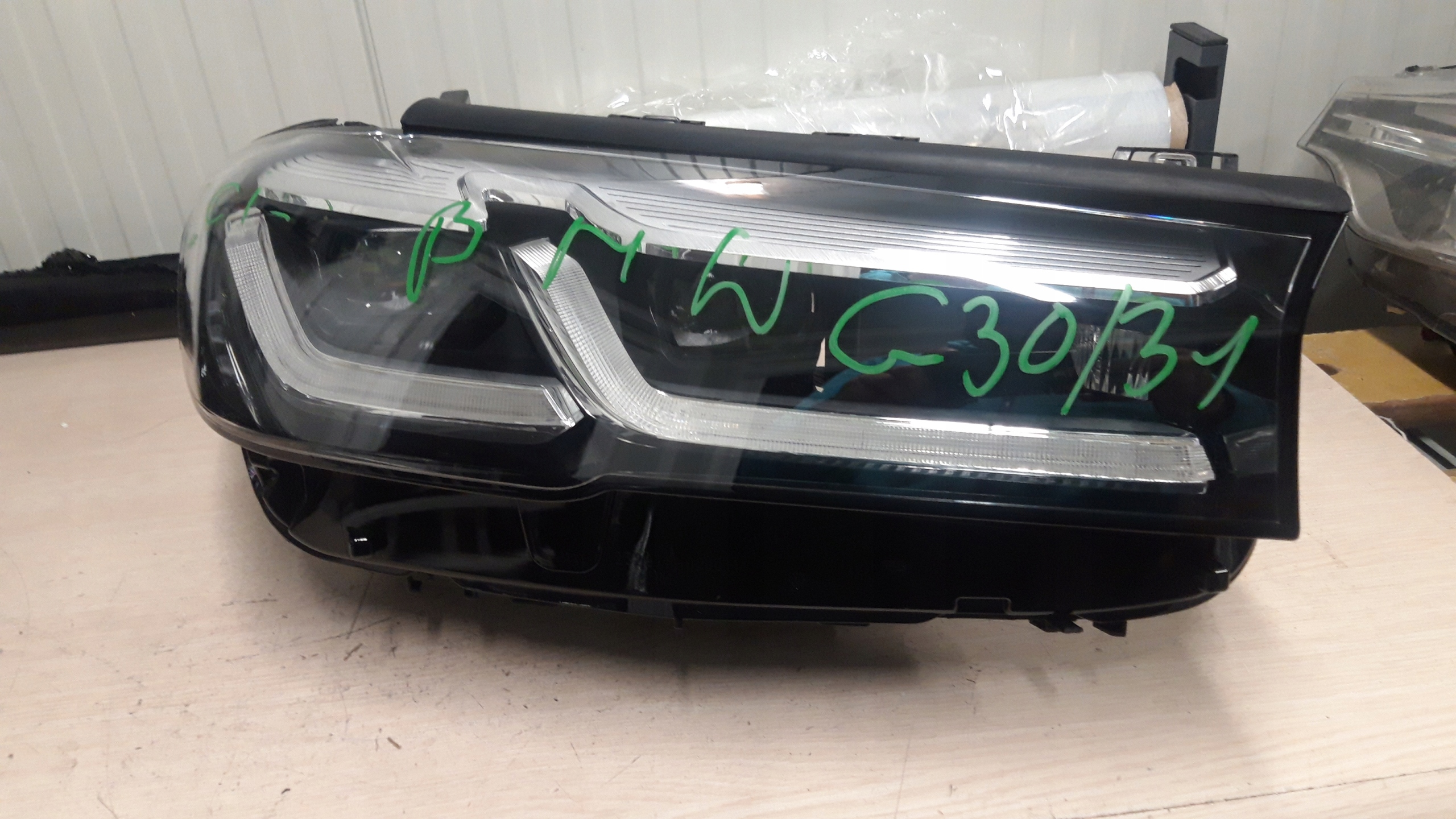 bmw 5 g30 lci lift 21 full led prawa adaptive skr