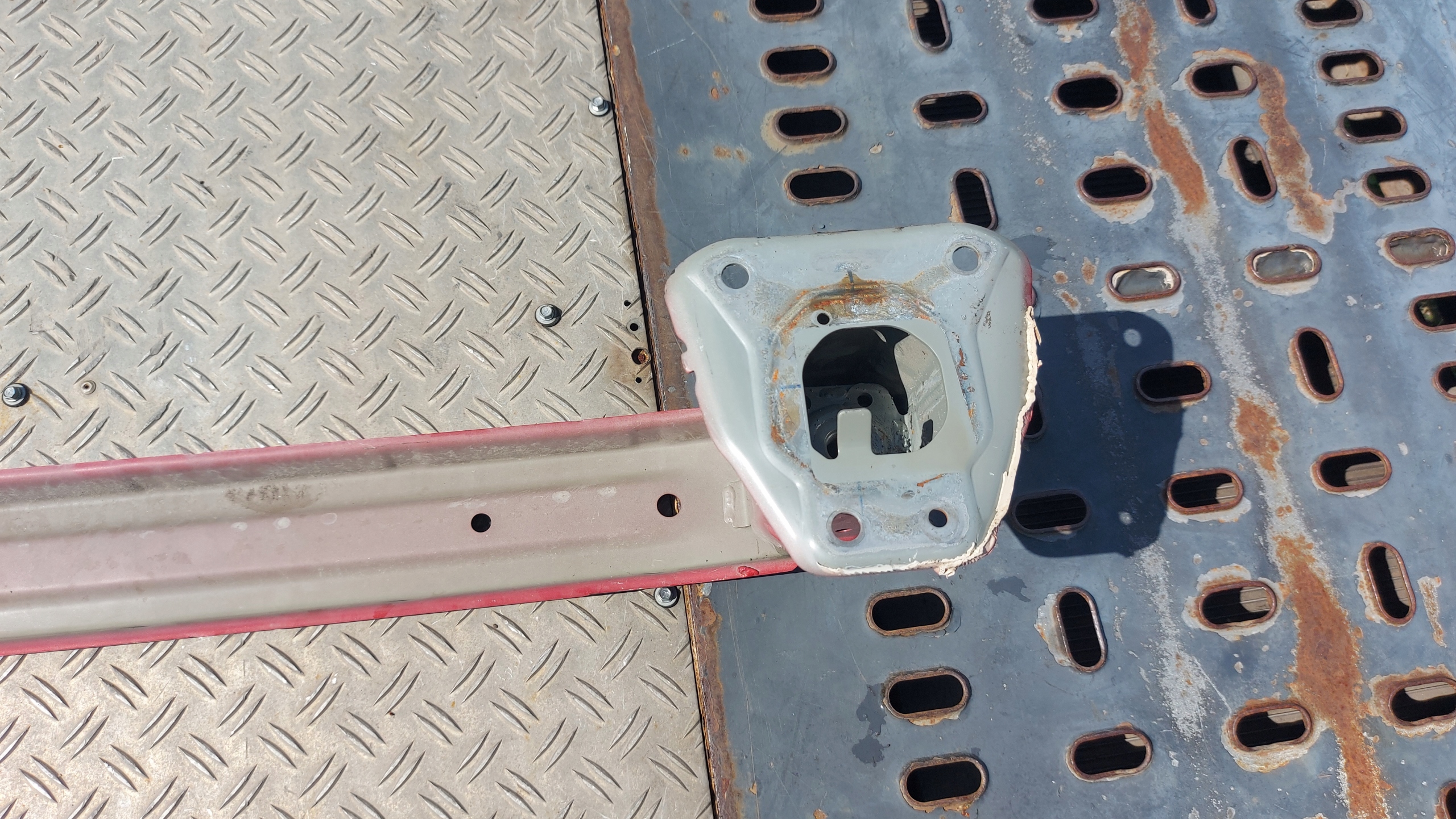 bumper support rear part rear TOYOTA COROLLA E21 sedan