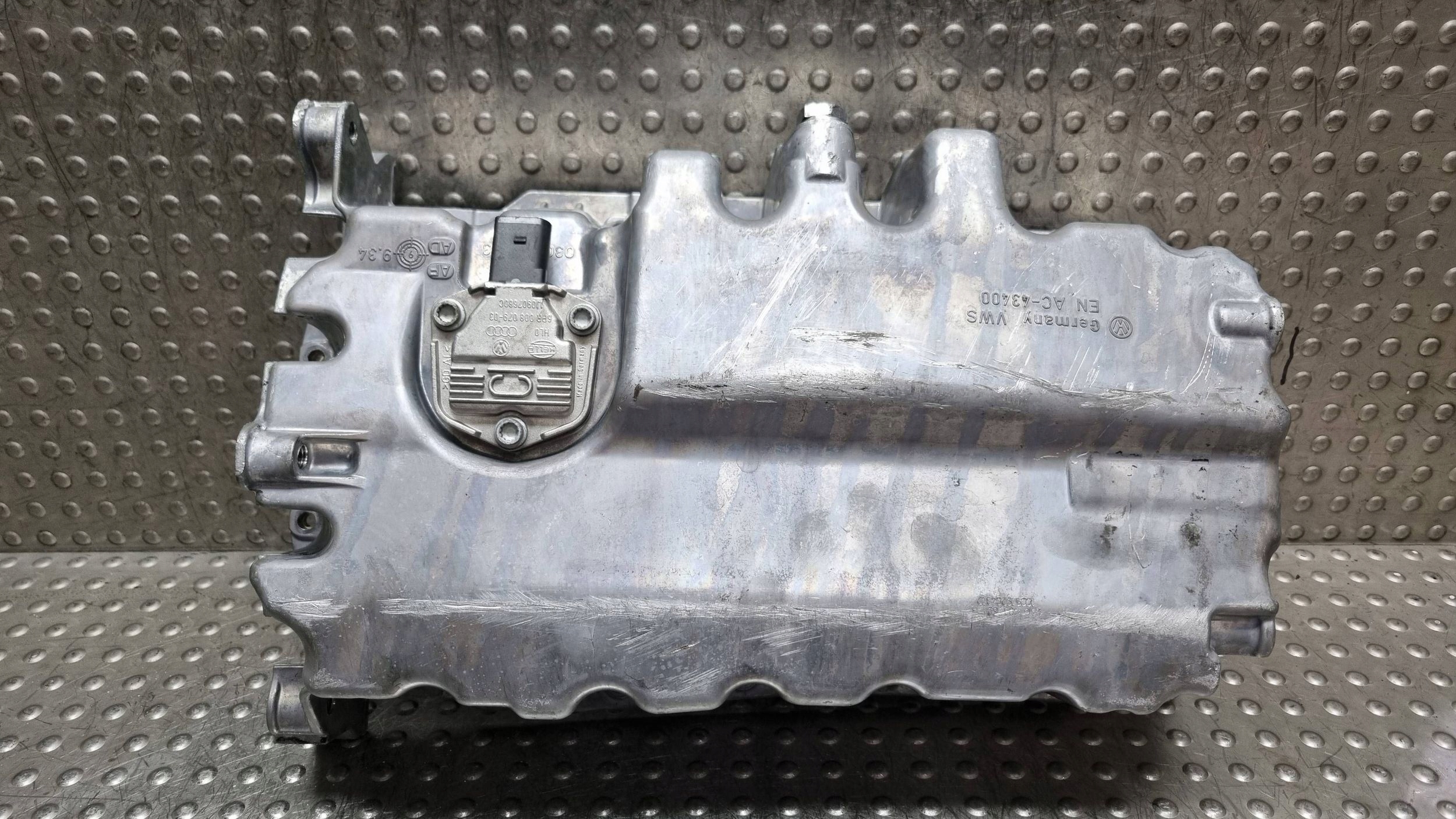 Ölwanne Sensor 03G103603 AUDI A6 C6 A4 B8 A5 A6 C6 PASSAT B6 2.0TDI