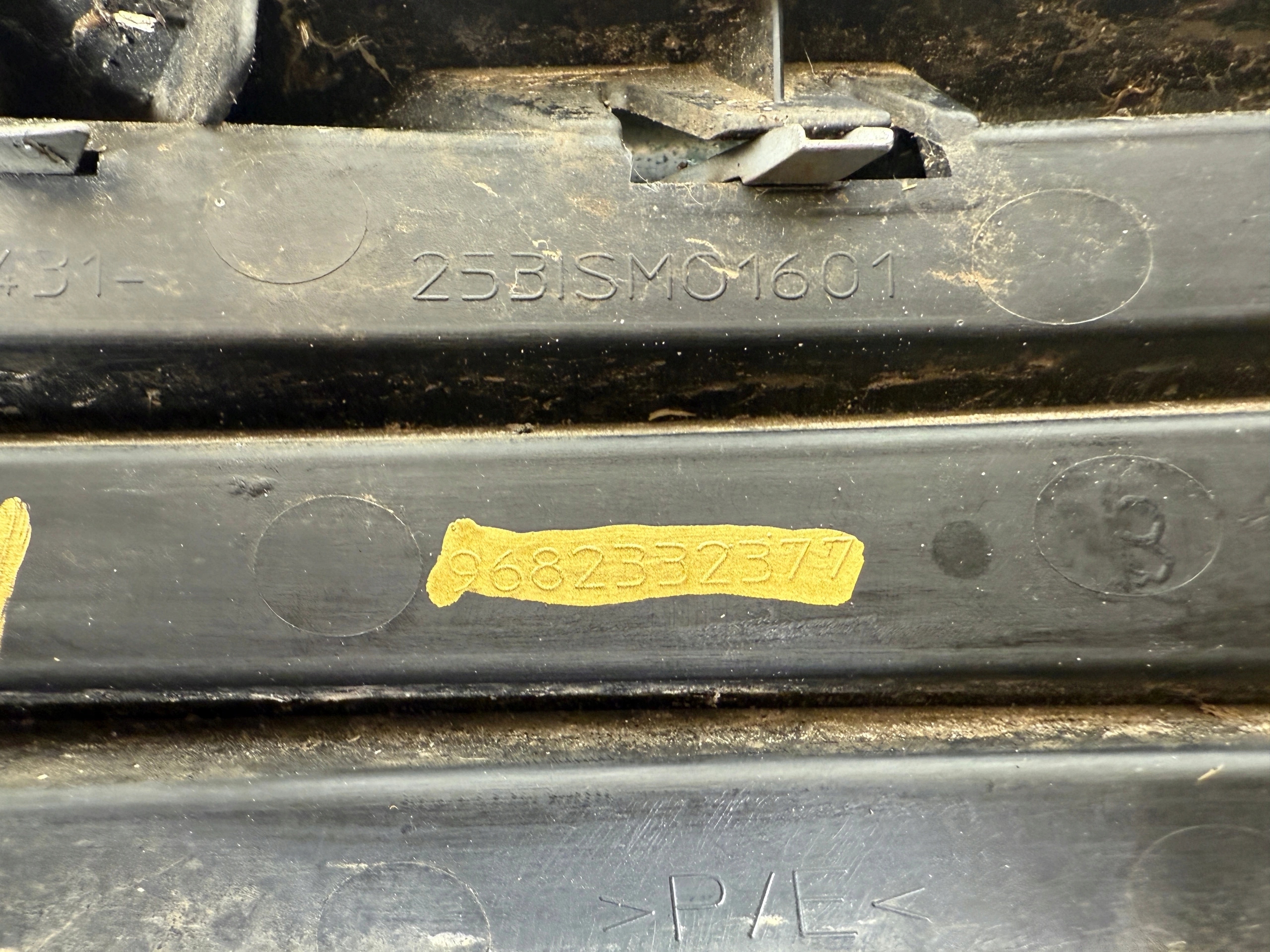 CITROEN C3 PICASSO Blende Abdeckung Lüftungsgitter rechts 9682332377