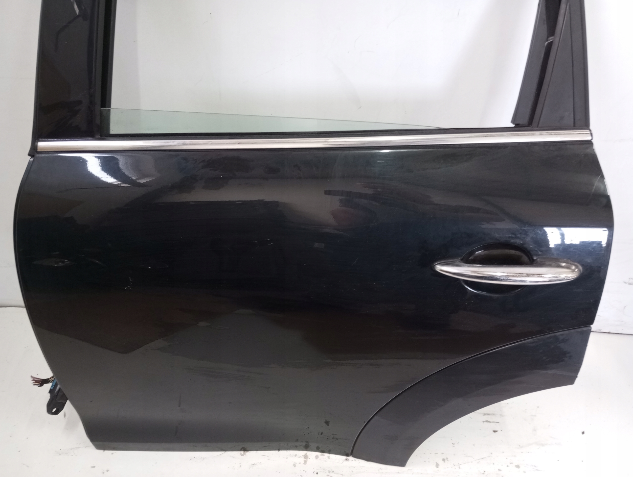 door Mini Countryman R60 left rear.
