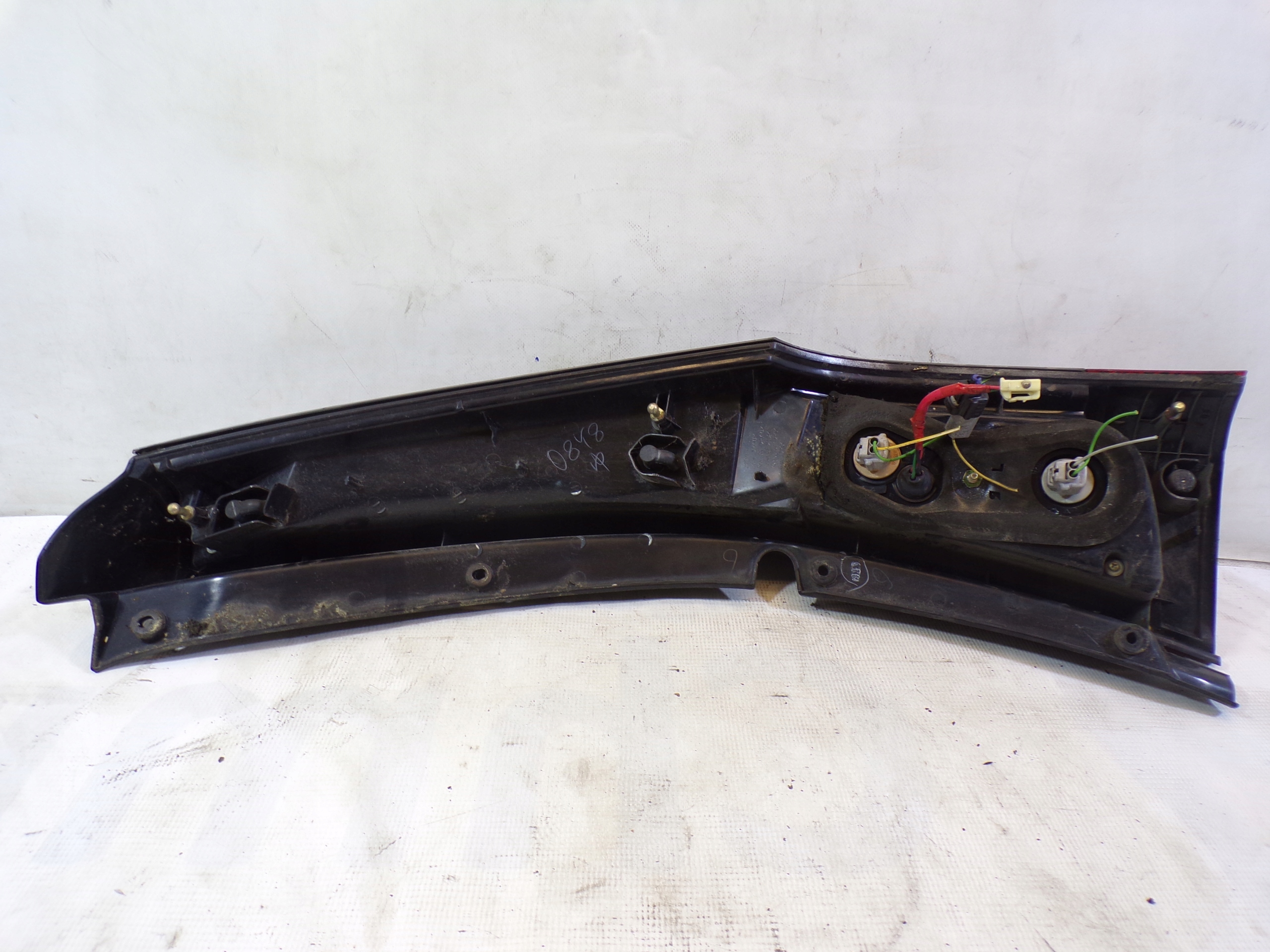 light rear rear part left MITSUBISHI GRANDIS (1)