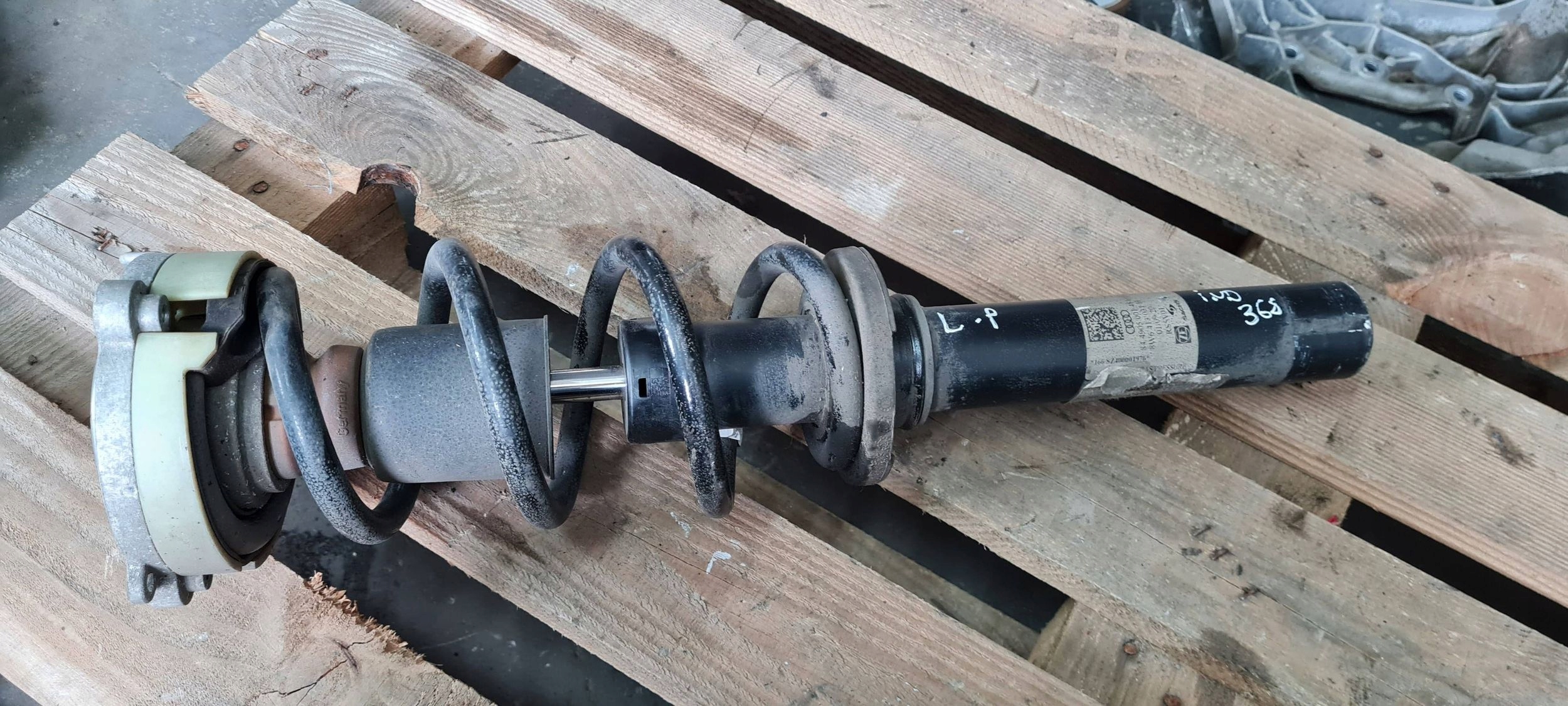 RS5 8W LIFT shock absorber left right front 2.9 TFSI 8W6413031H