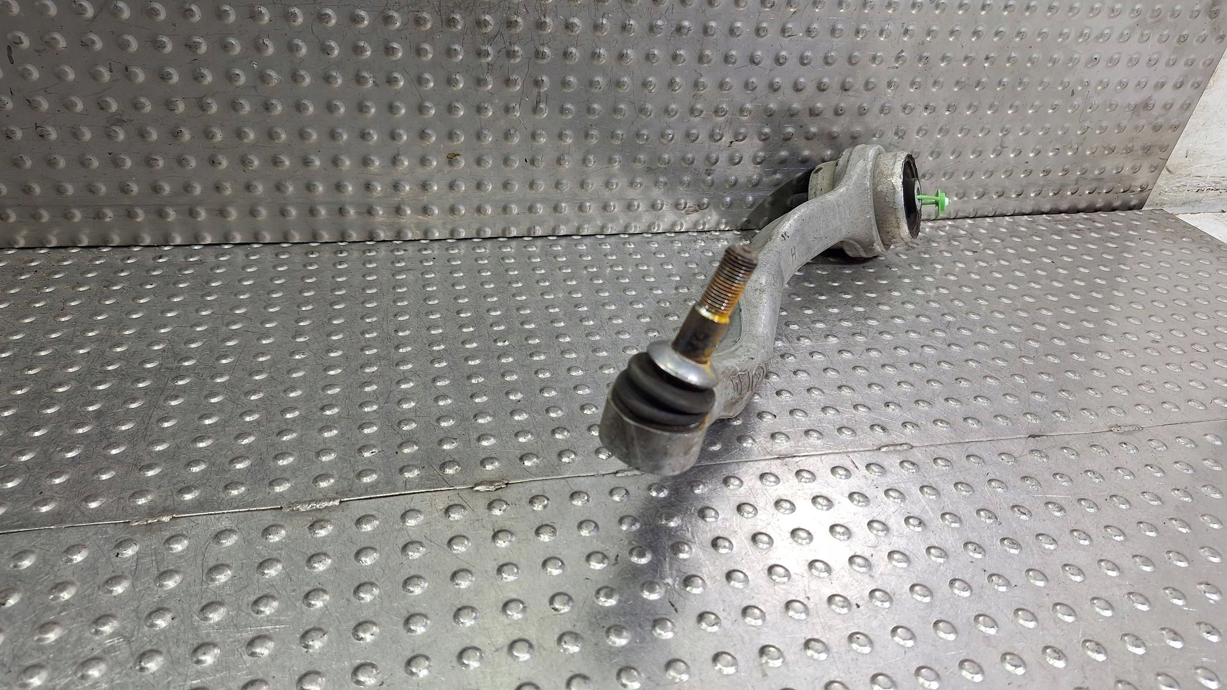 Querlenker links vorne 6763707 BMW E81 E82 E87 E88 E89 E90 E91 E92 E93 X1 E84