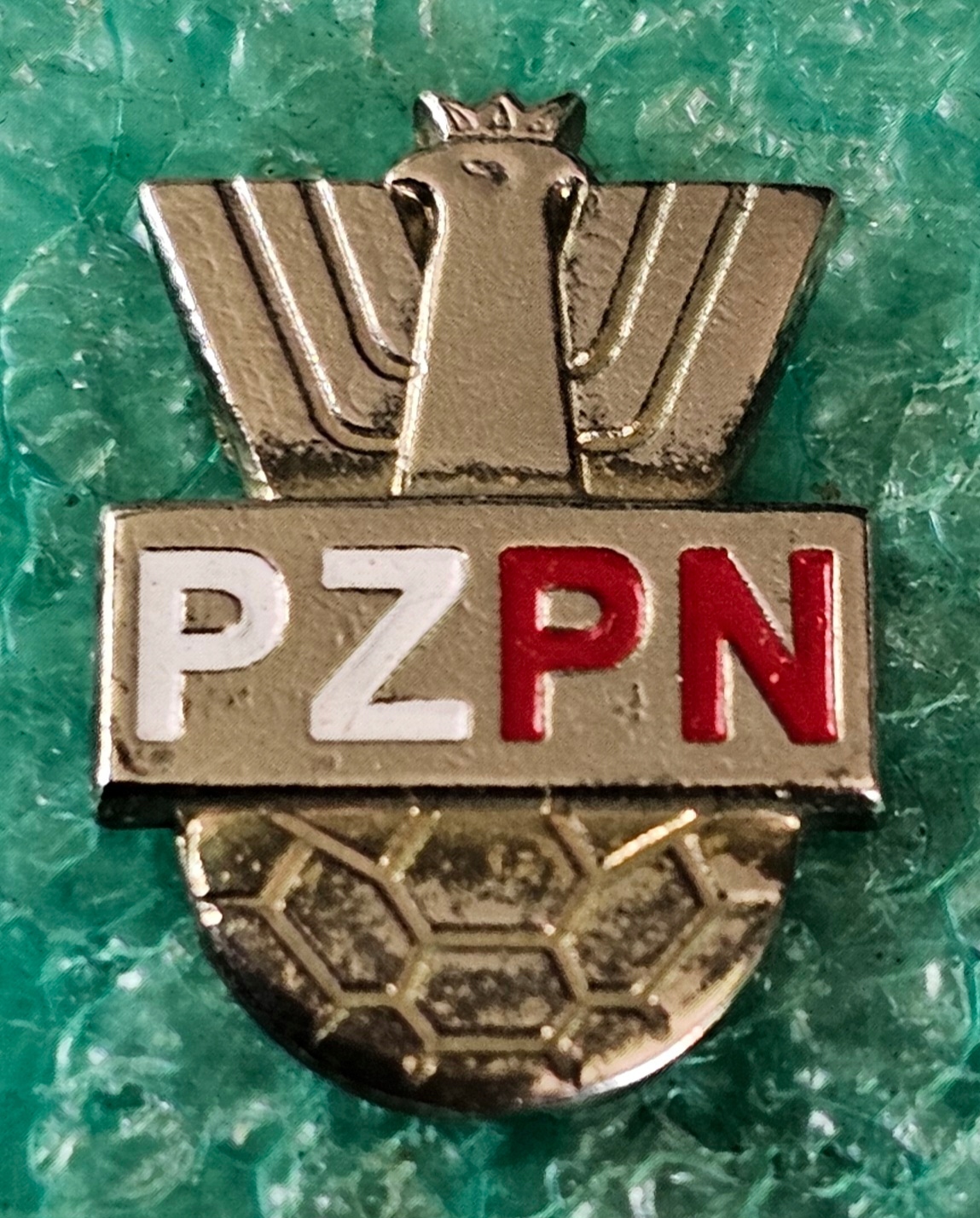 ODZNAKA PZPN POLSKI ZWIĄZEK PIŁKI NOŻNEJ - WERSJA SREBRNA - ORZEŁ W KORONIE