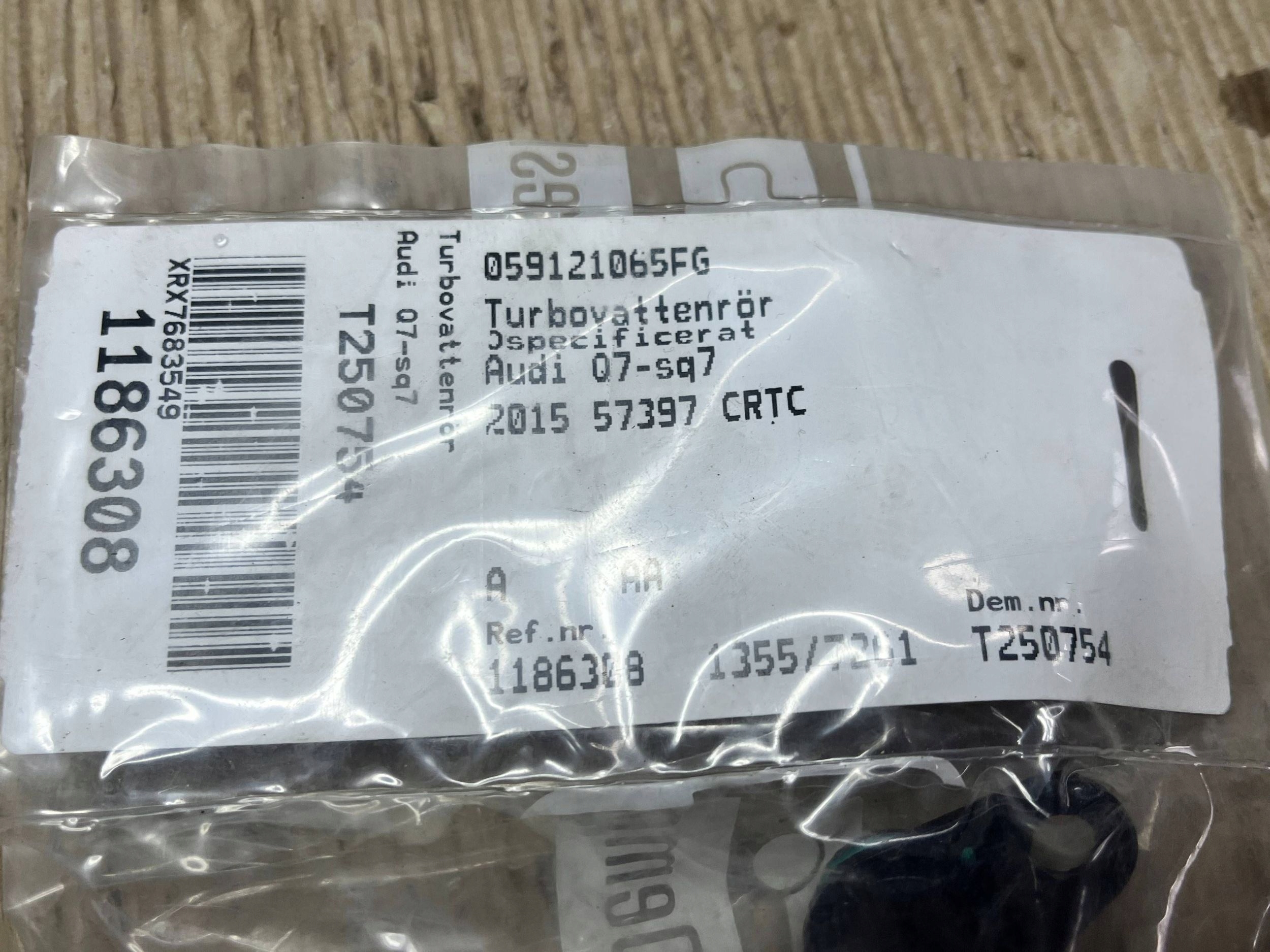 vedení wodny turbiny Audi Q7 4M 059121065FG
