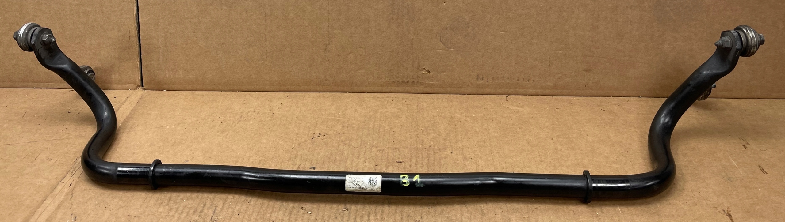 B1 PORSCHE MACAN S 3.0 V6 2015 bar front STABILIZATOR 95B411309E