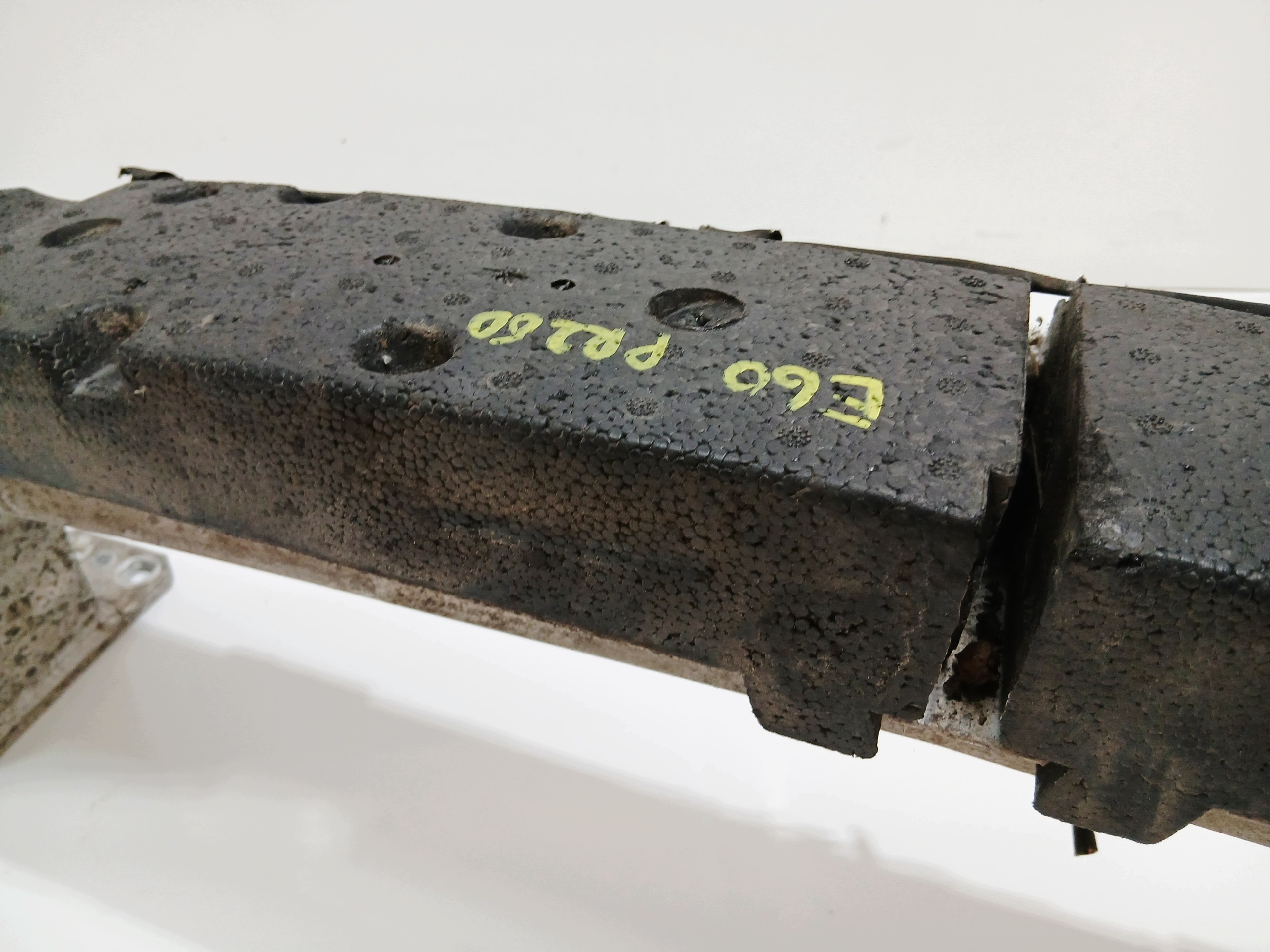 sider ABSORBER of a bumper front BMW 5 E60 7033696
