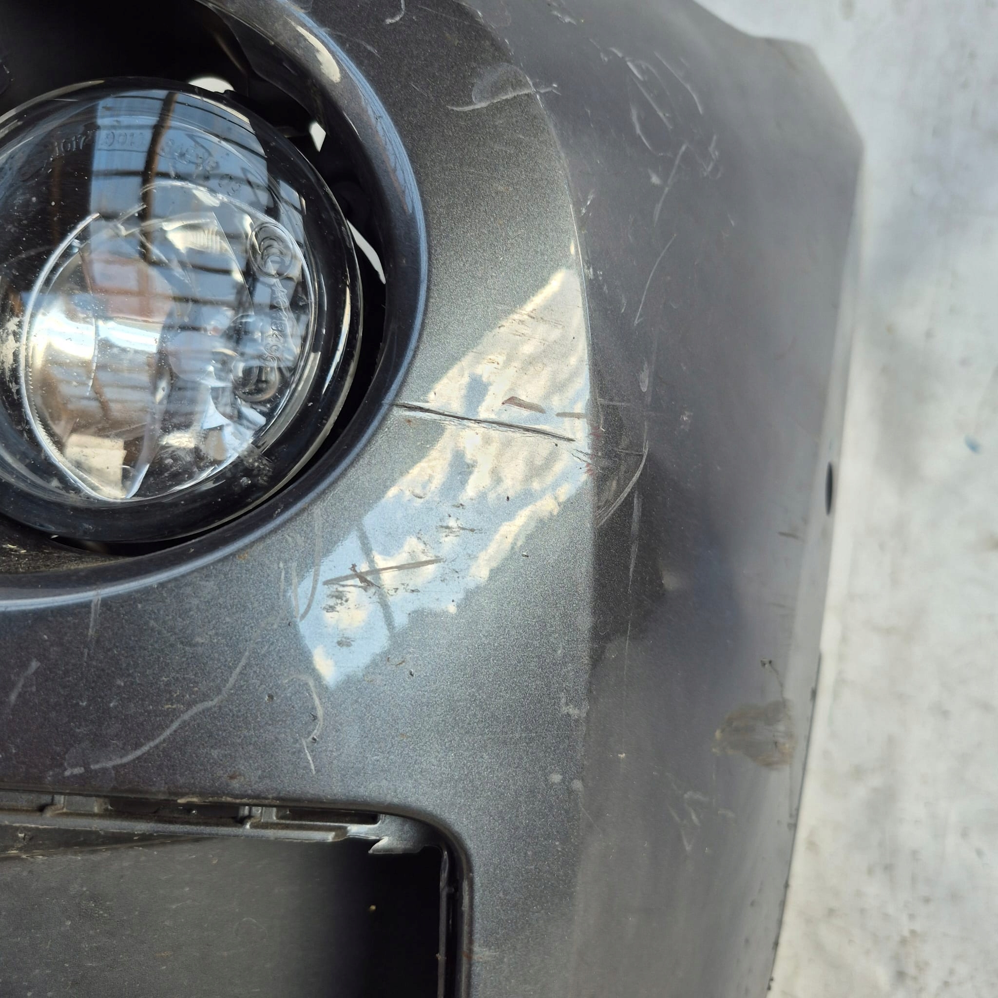 BMW X1 F48 15-19 bumper front front 6XPDC SPR 7354815
