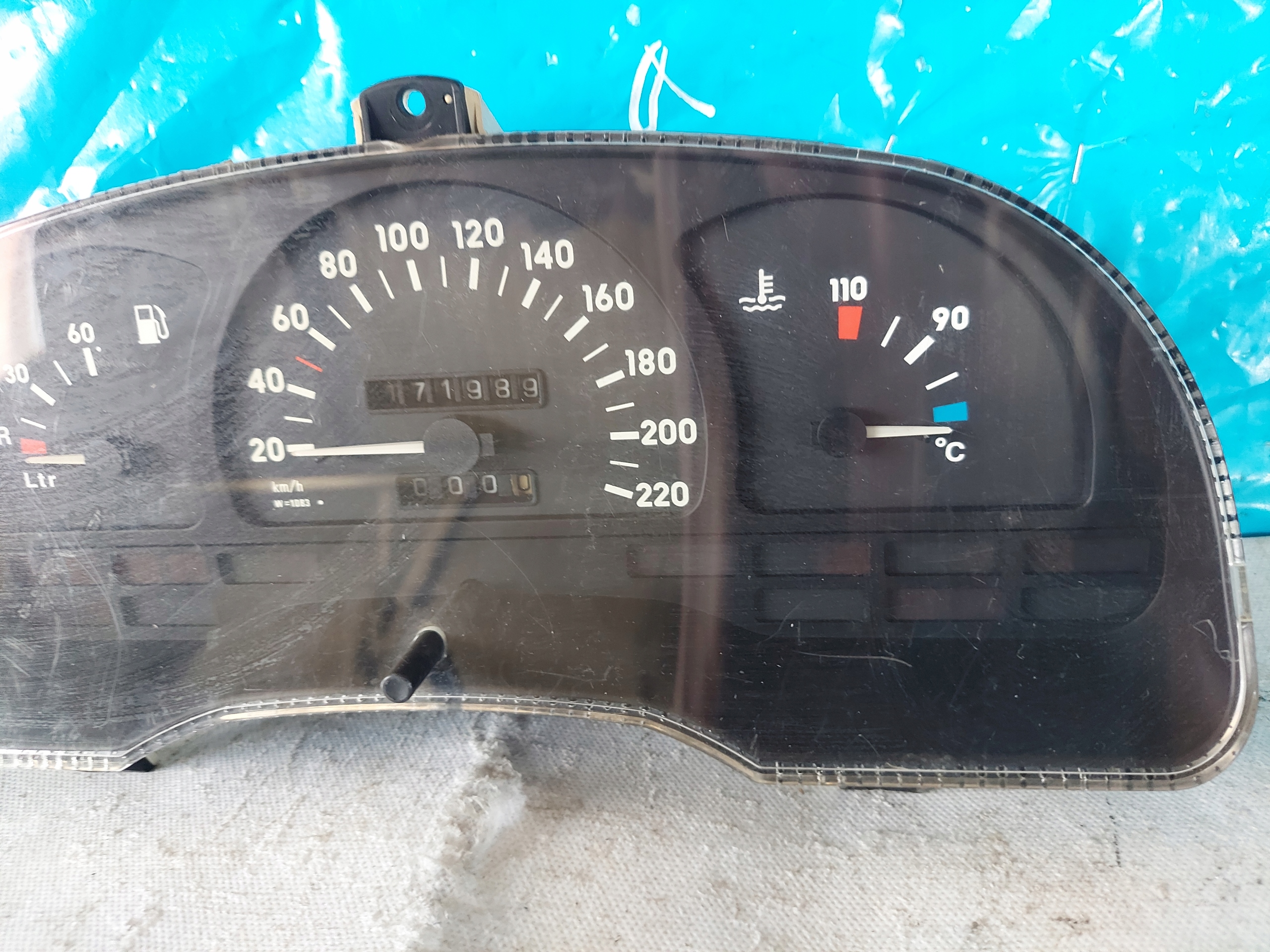 dials clock VECTRA A 1.6 B 90228507QT