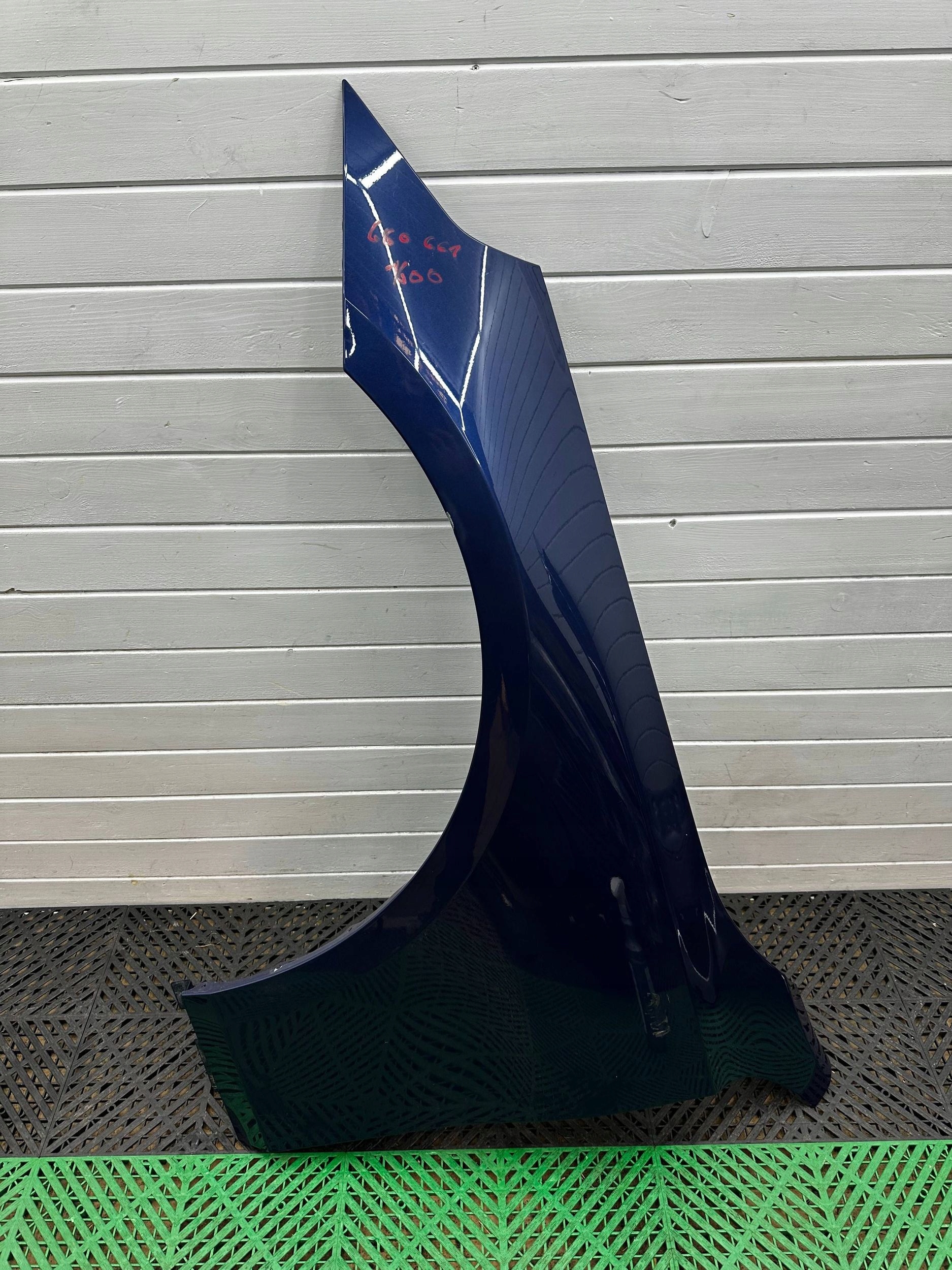 fender front side left BMW 5 G60 G61