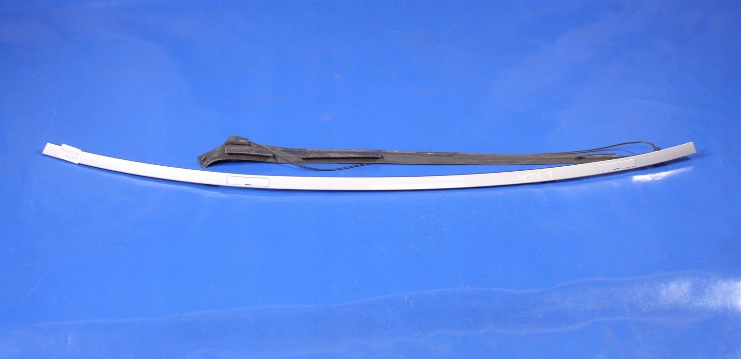 LDLSW221775 - Обшивка крыши левая MERCEDES W221 07R короткая 775